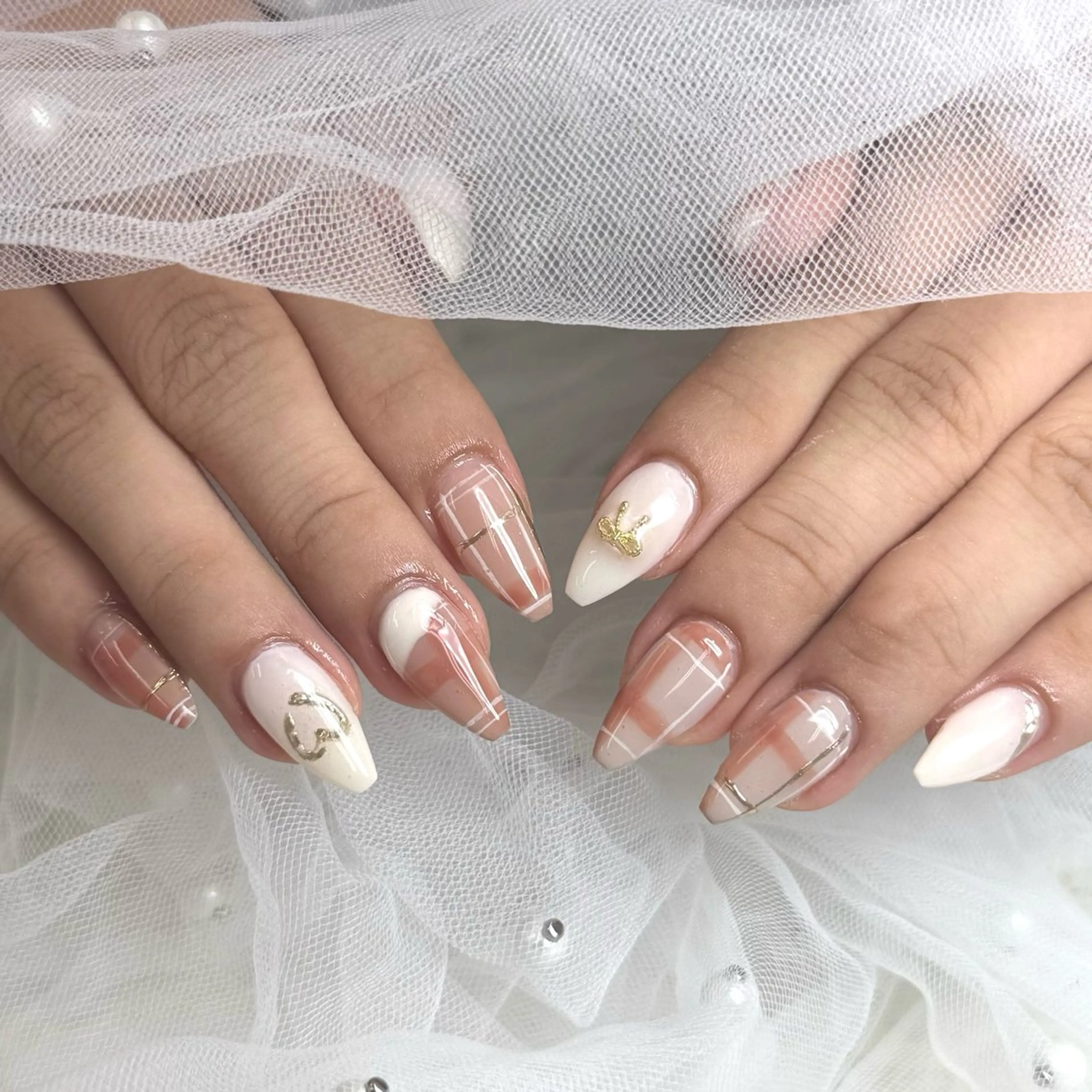 ネイル ハンドネイル EmaNail 枚方店所属・emanail枚方店 yumaのネイルデザイン