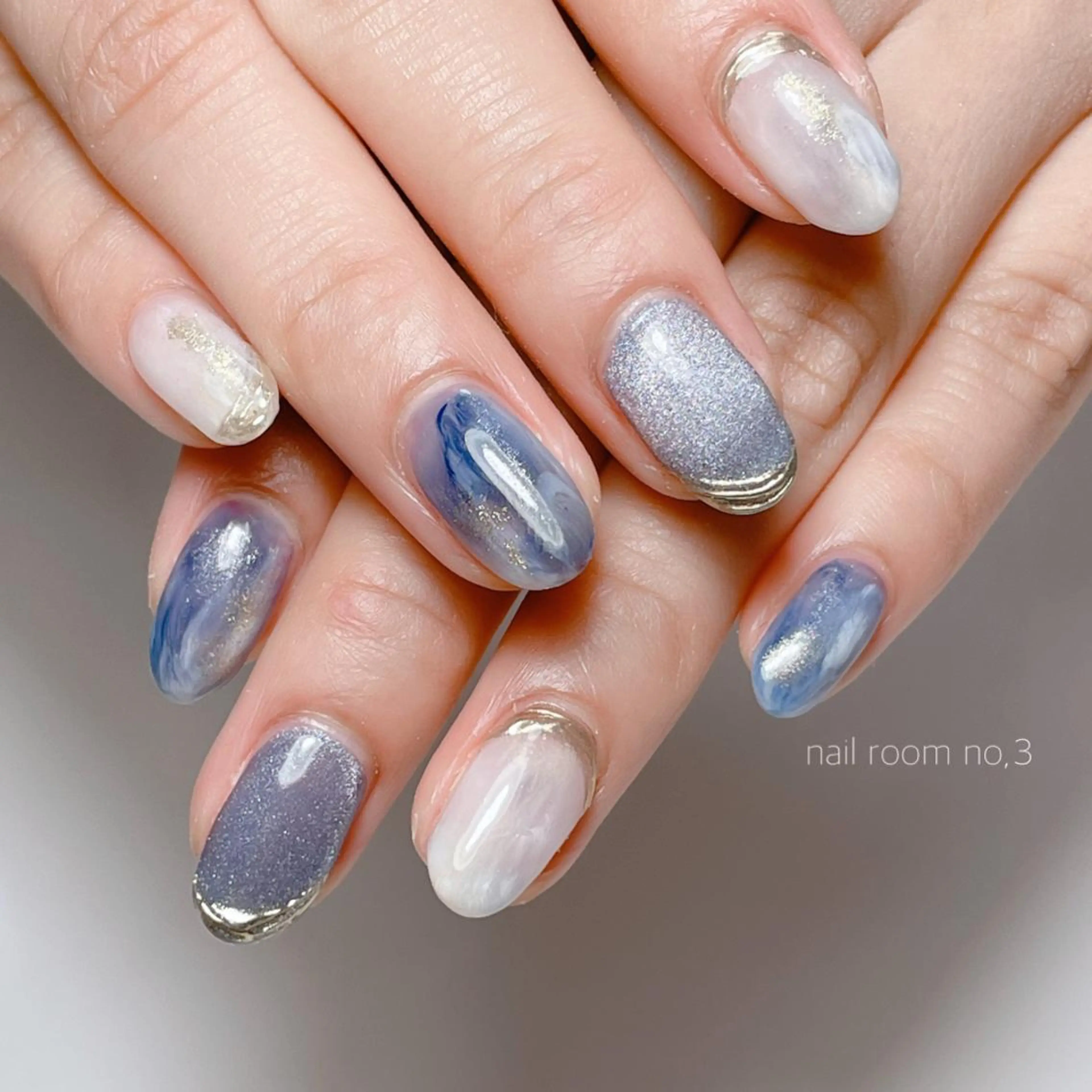 ネイル ブルー ニュアンスネイル ハンドネイル K yukaのネイルデザイン