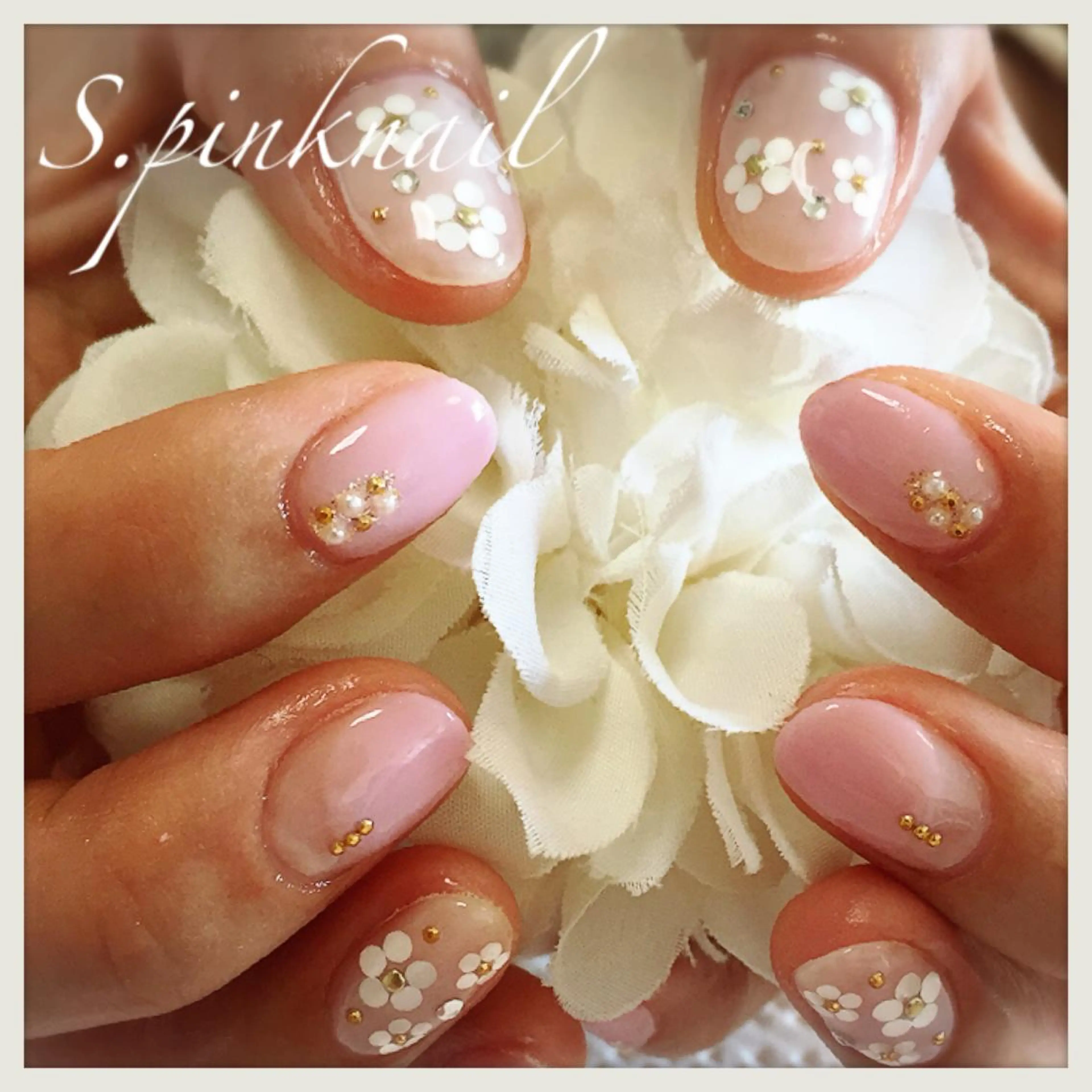 ネイル Sincerely ☺︎のネイルデザイン