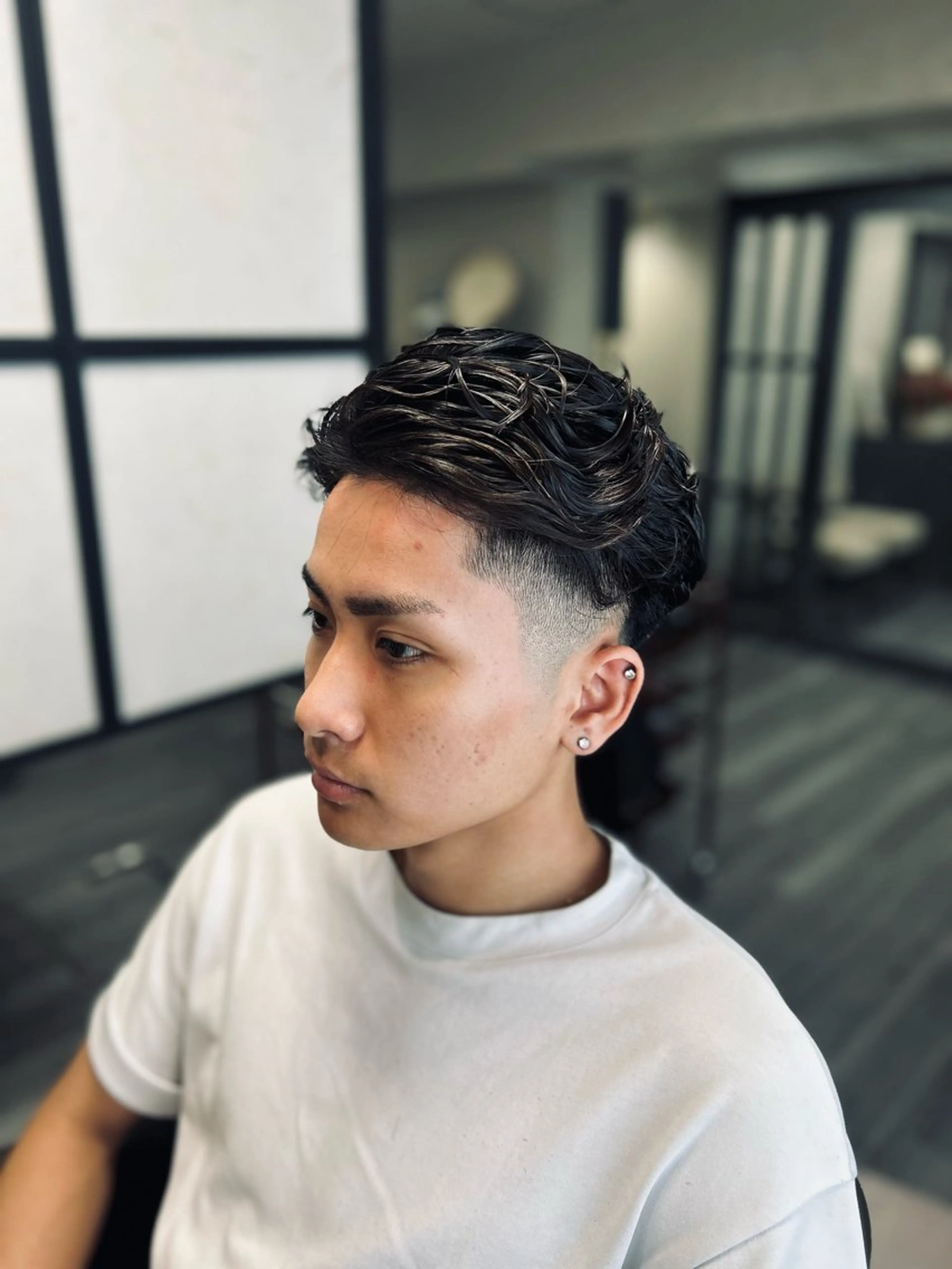 ミディアム パーマ メンズ フェードカット カット パーマ メンズカット/ 雄大のヘアスタイル