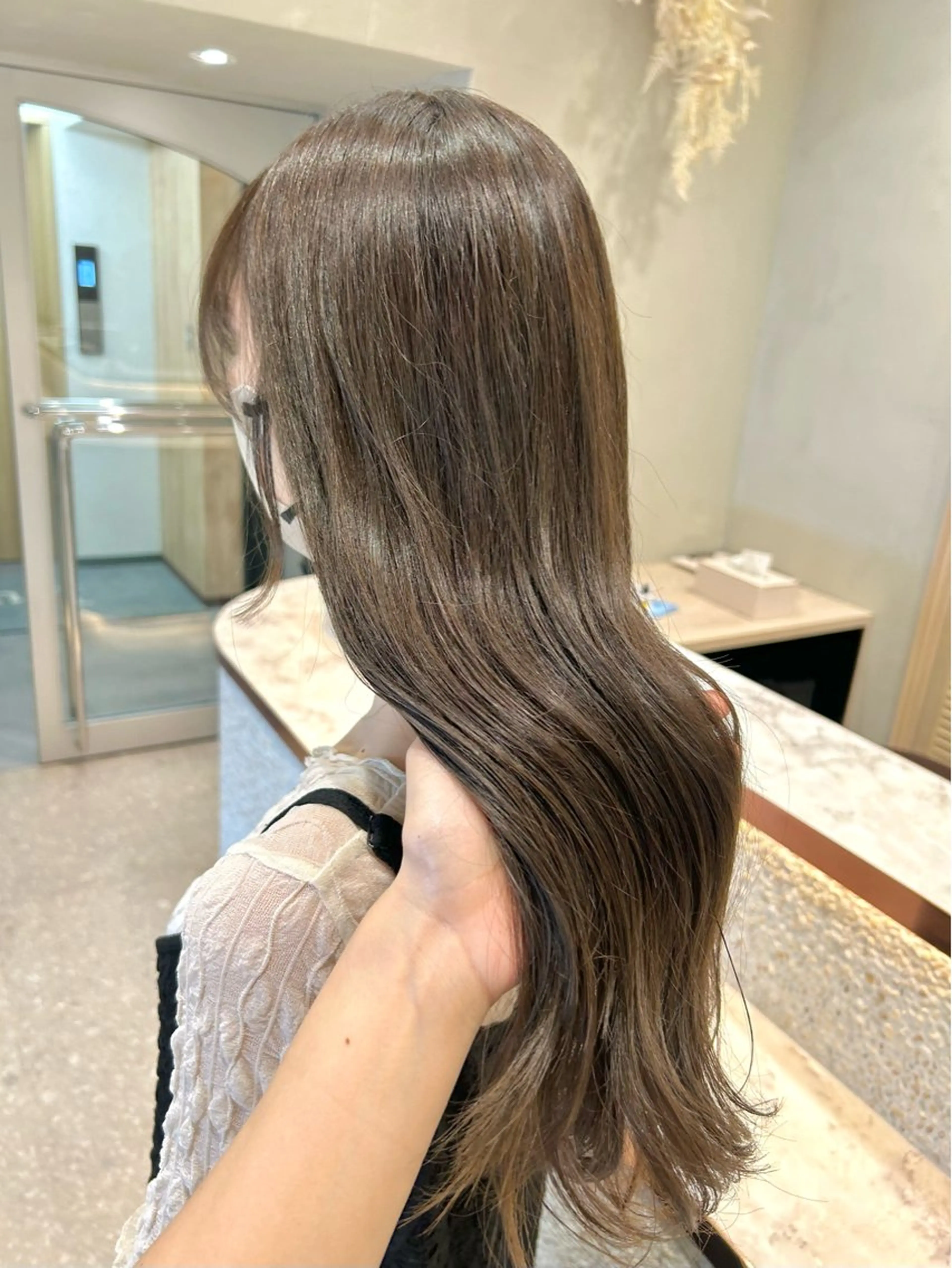 ロング カラー Luce横浜店所属・yuu 🪴 透明感 カラー/メンズパーマのヘアスタイル