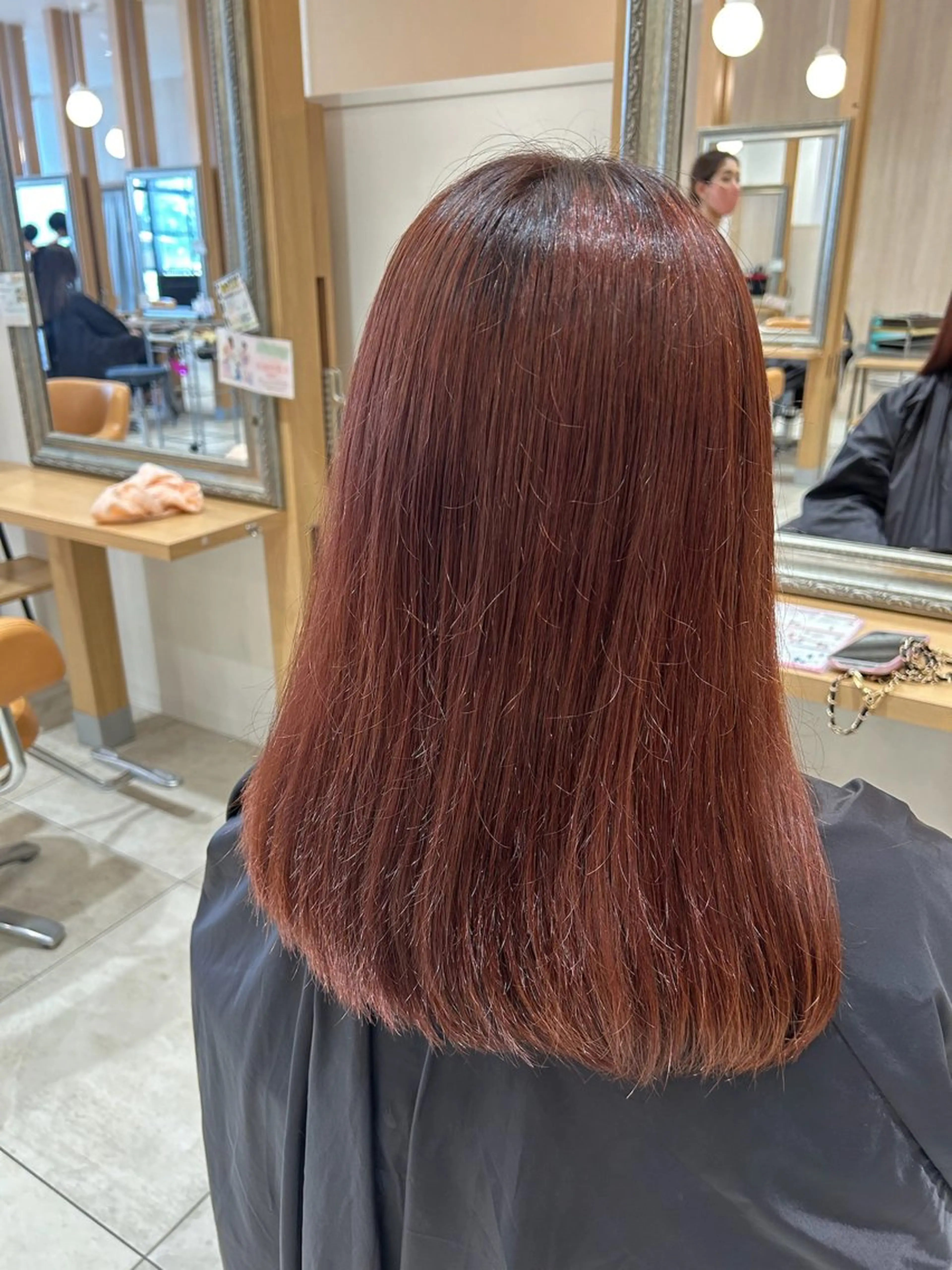 セミロング カラー ヘアカラー 鬼童 友稀 ✨️艶カラー診断✨️のヘアスタイル