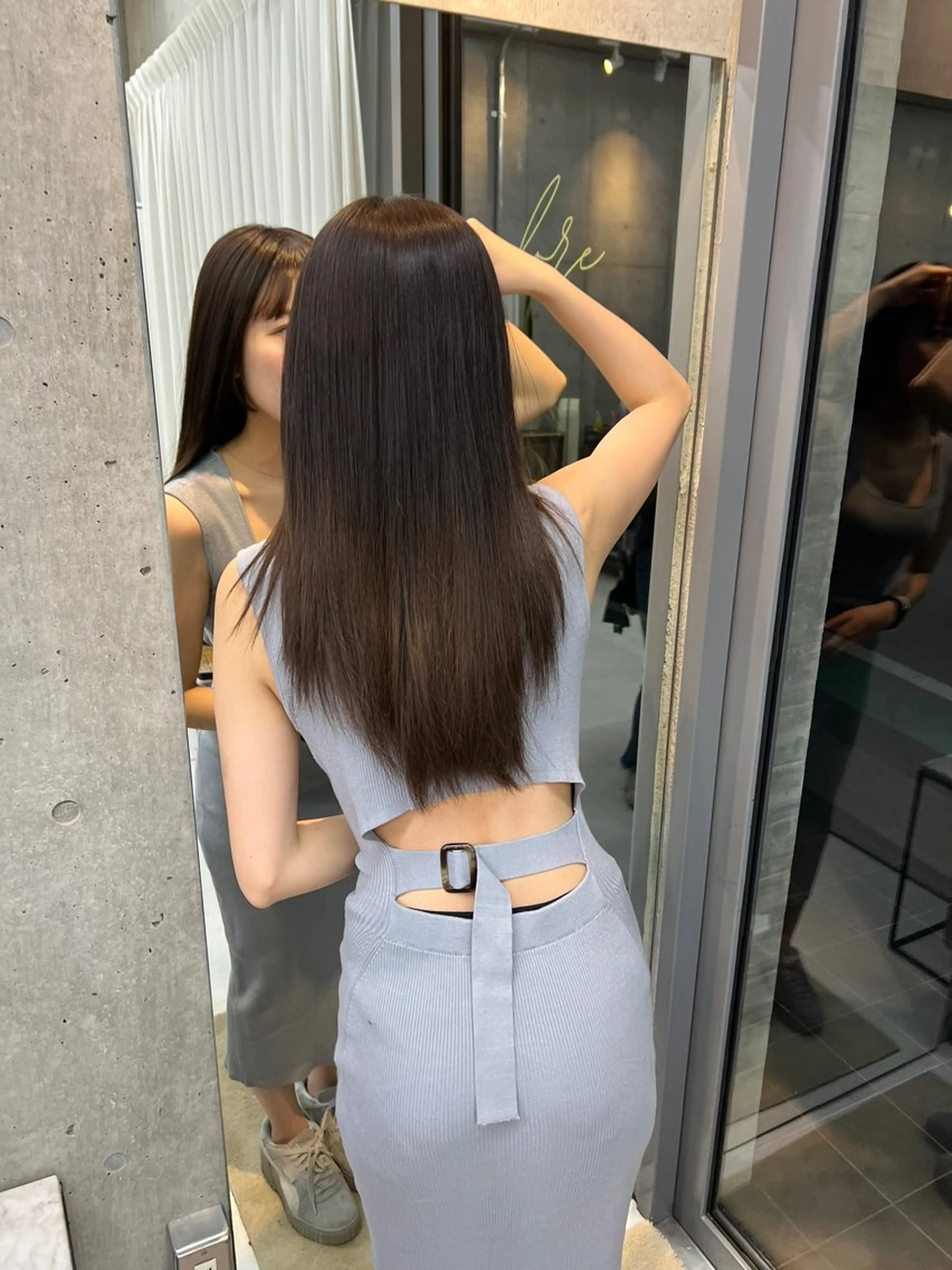 ロング clore所属・透明感カラー yuraのヘアスタイル