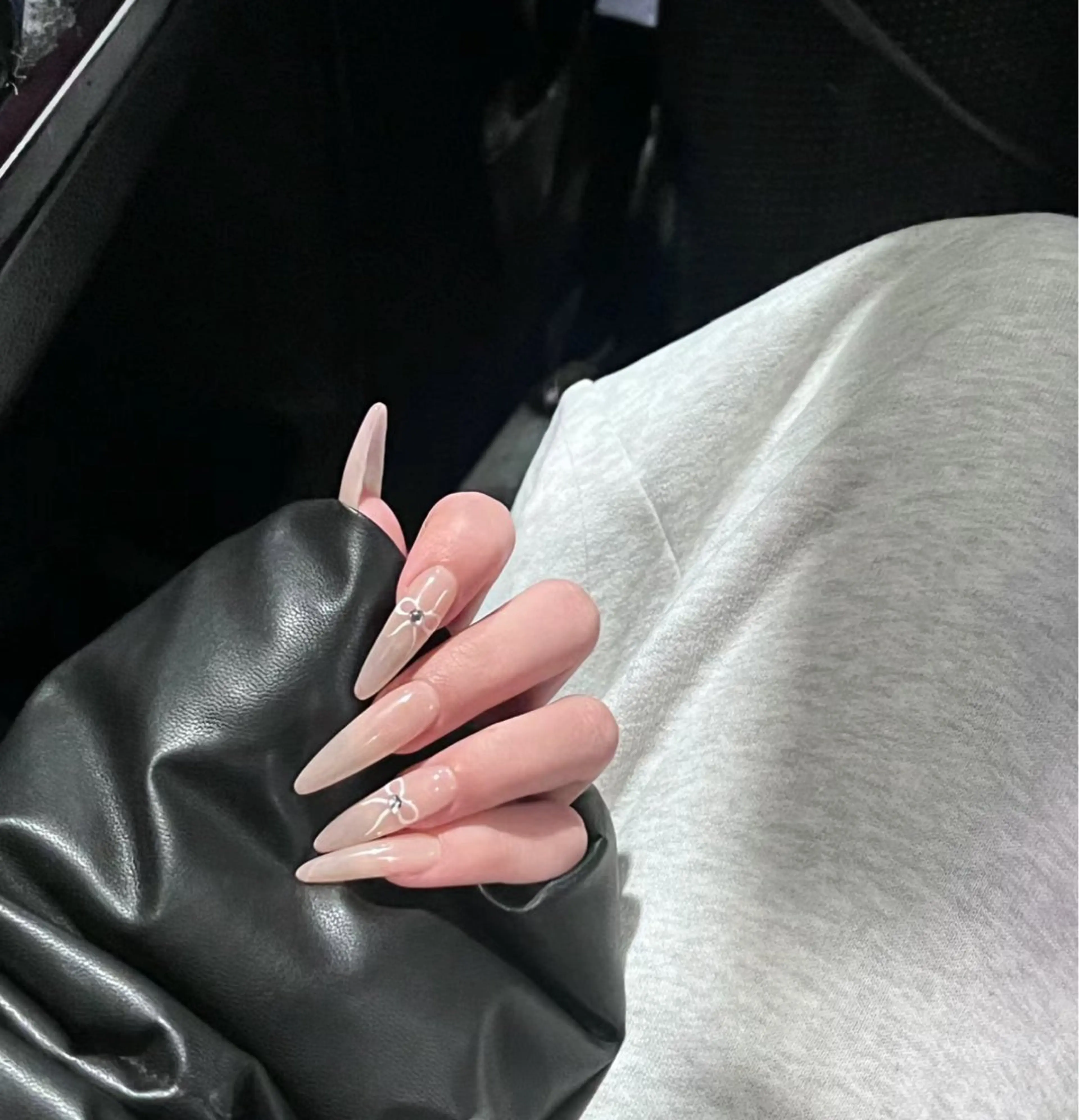 ネイル u1salon所属・ゆい ユイのネイルデザイン