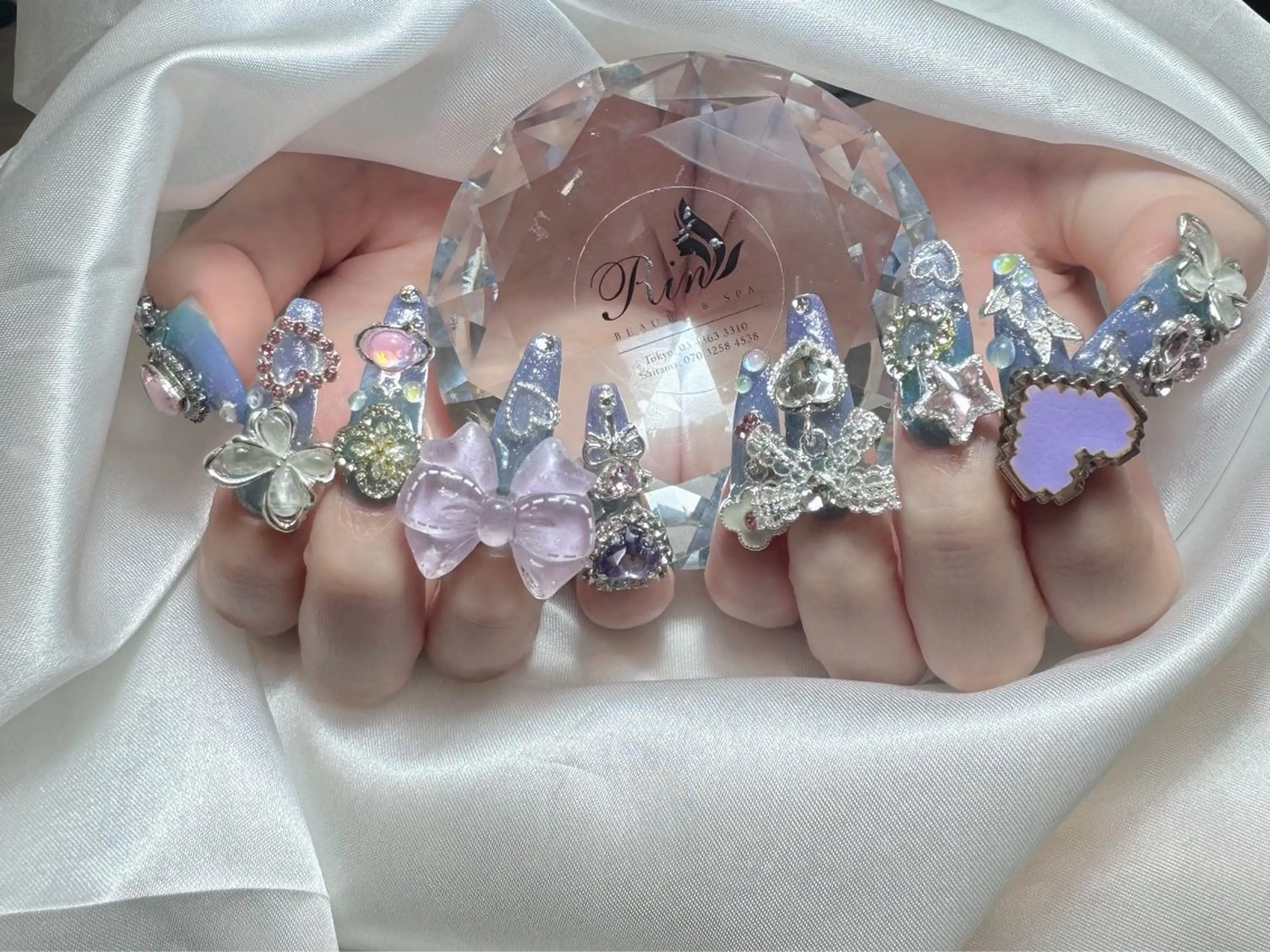 ネイル ハンドネイル ハンドケア リサネイルサロン所属・リサ ネイルサロンのネイルデザイン