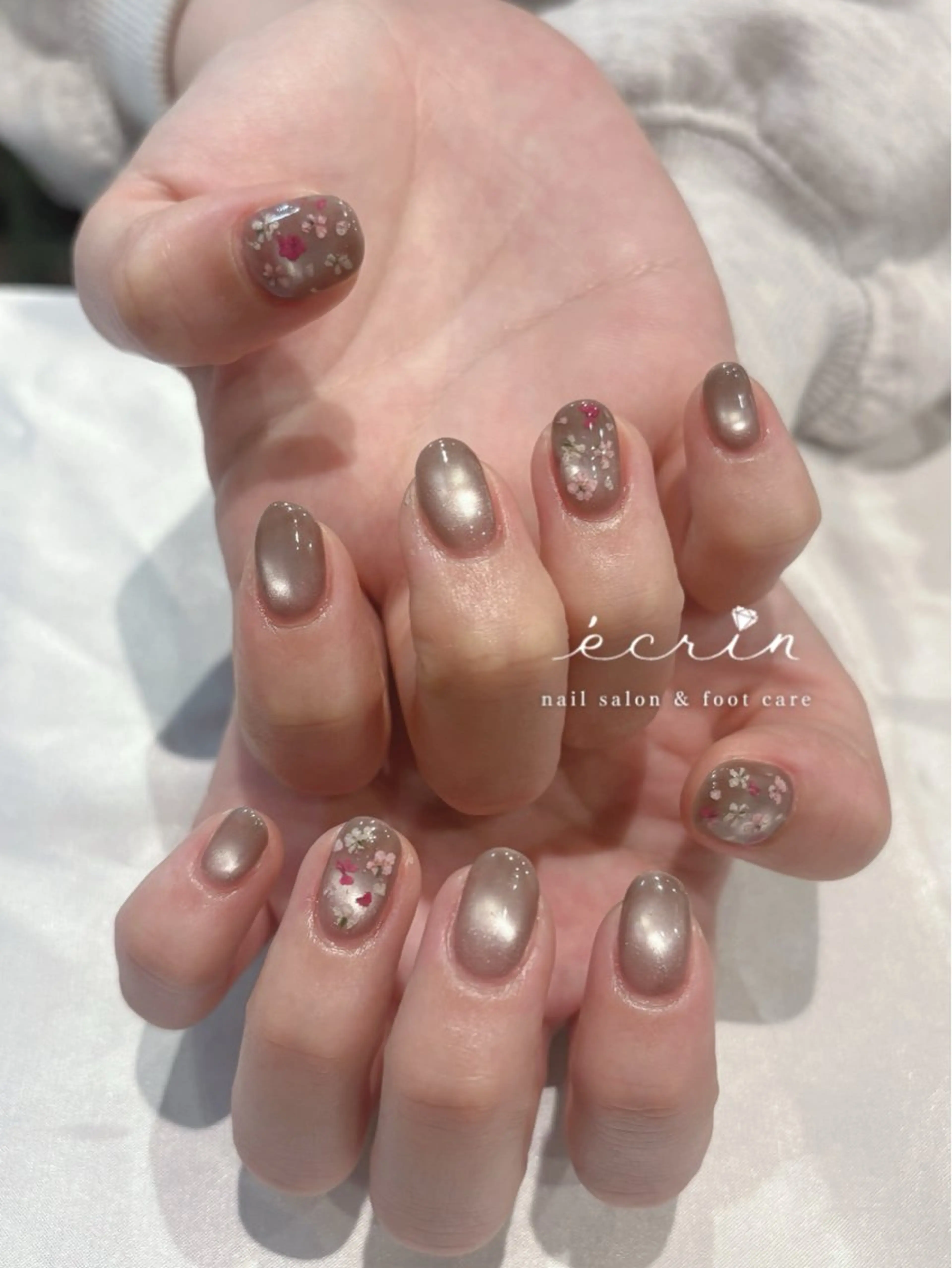 ネイル ecrin エクラン Haruka🌼のネイルデザイン