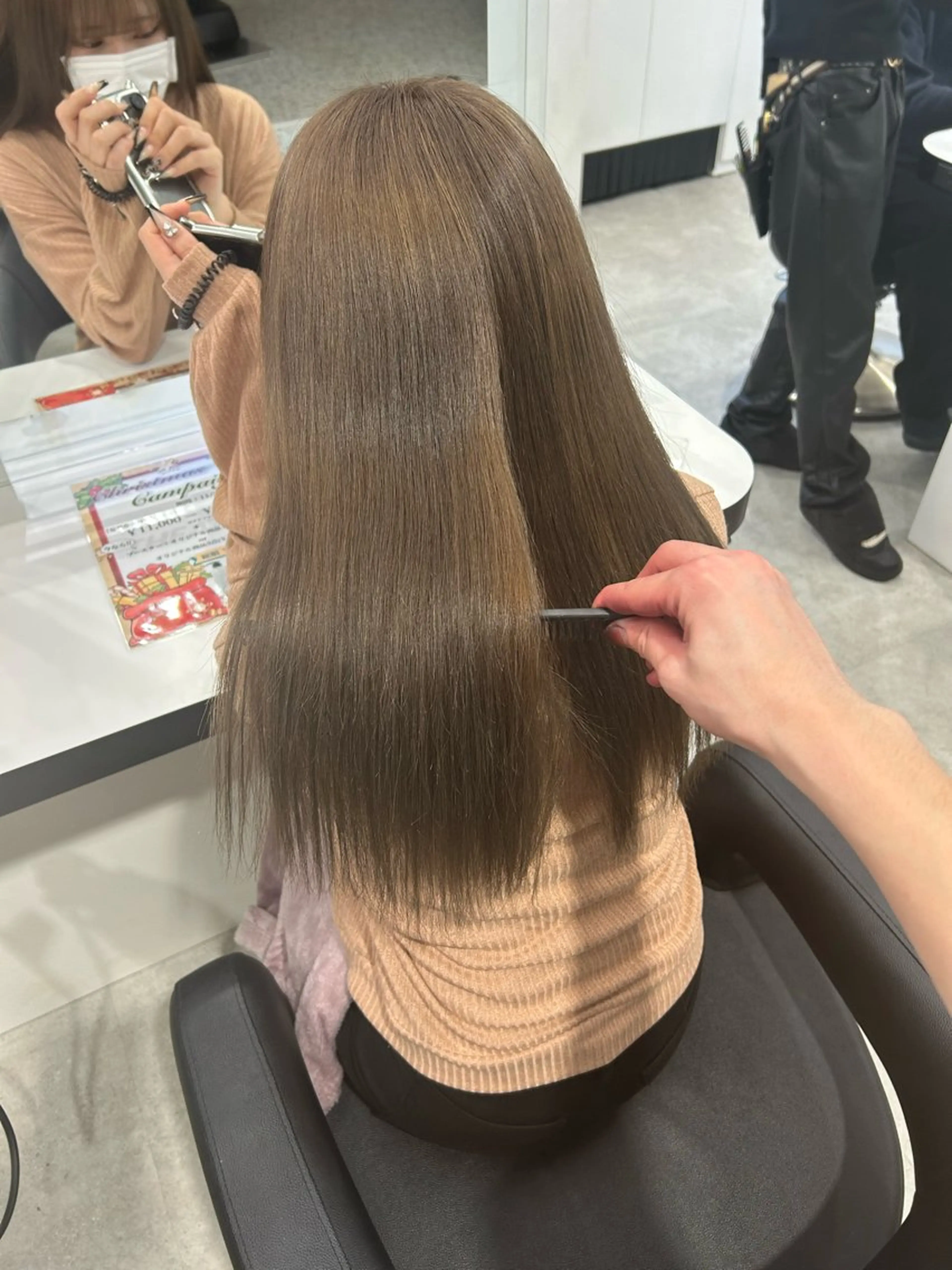 ロング カラー エフェクトブリーチ／ レイヤーカット／翔のヘアスタイル