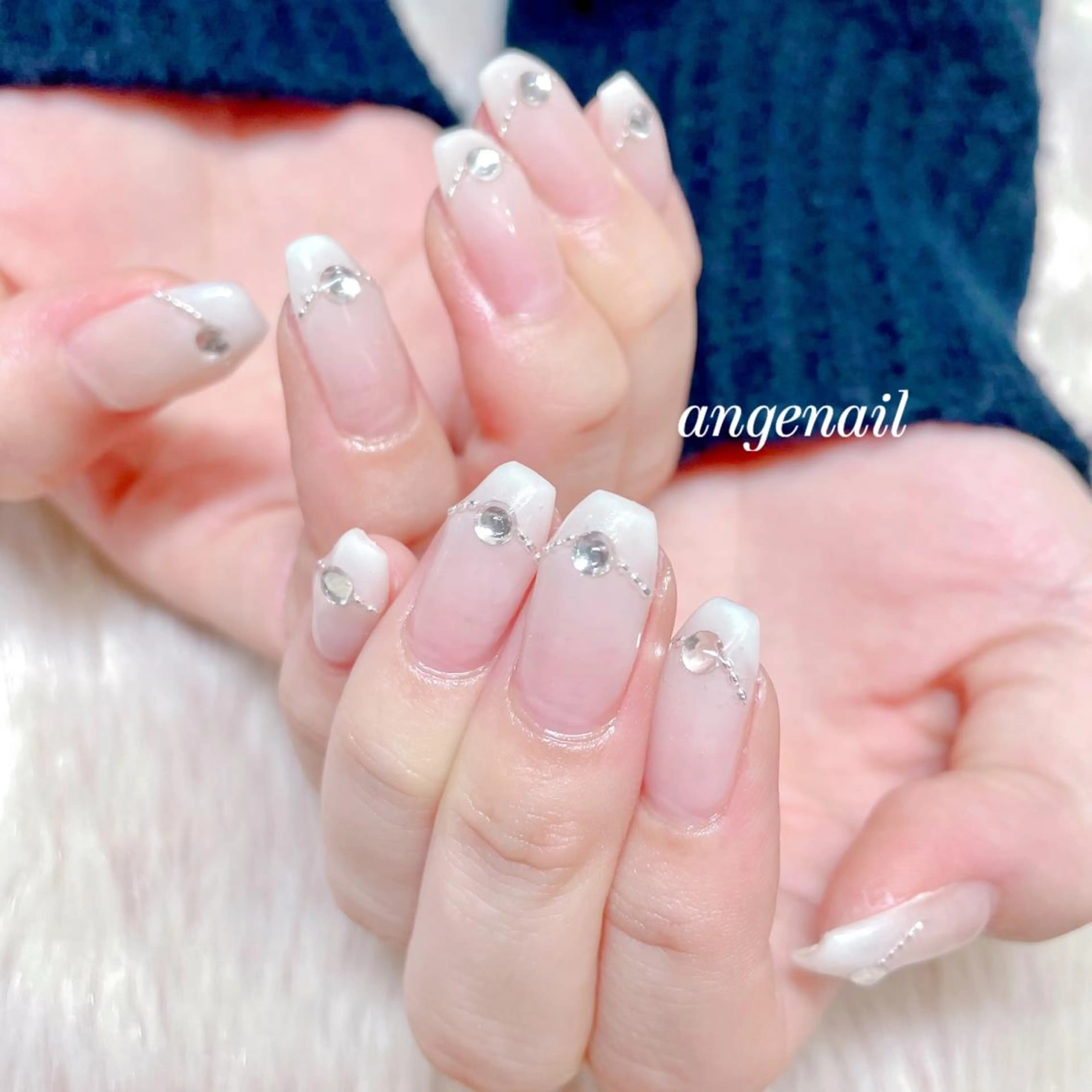 ネイル ハンドネイル オーナーネイリスト MAKIのネイルデザイン