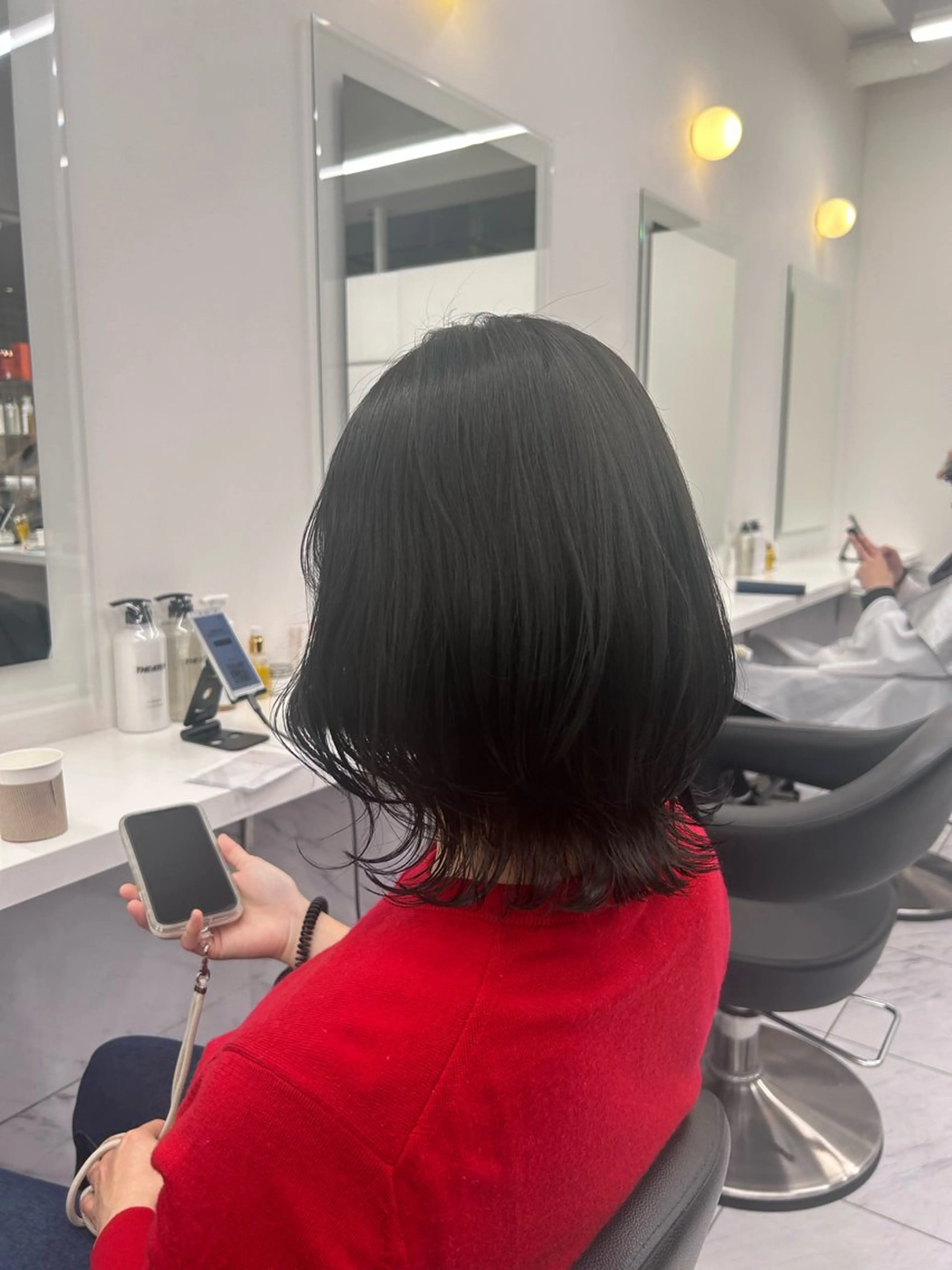 ミディアム カラー パーマ ヘアアレンジ メンズ キッズ カット ヘアカラー トリートメント ヘアセット ブリーチなしカラー/ ブラウン/レイヤーのヘアスタイル