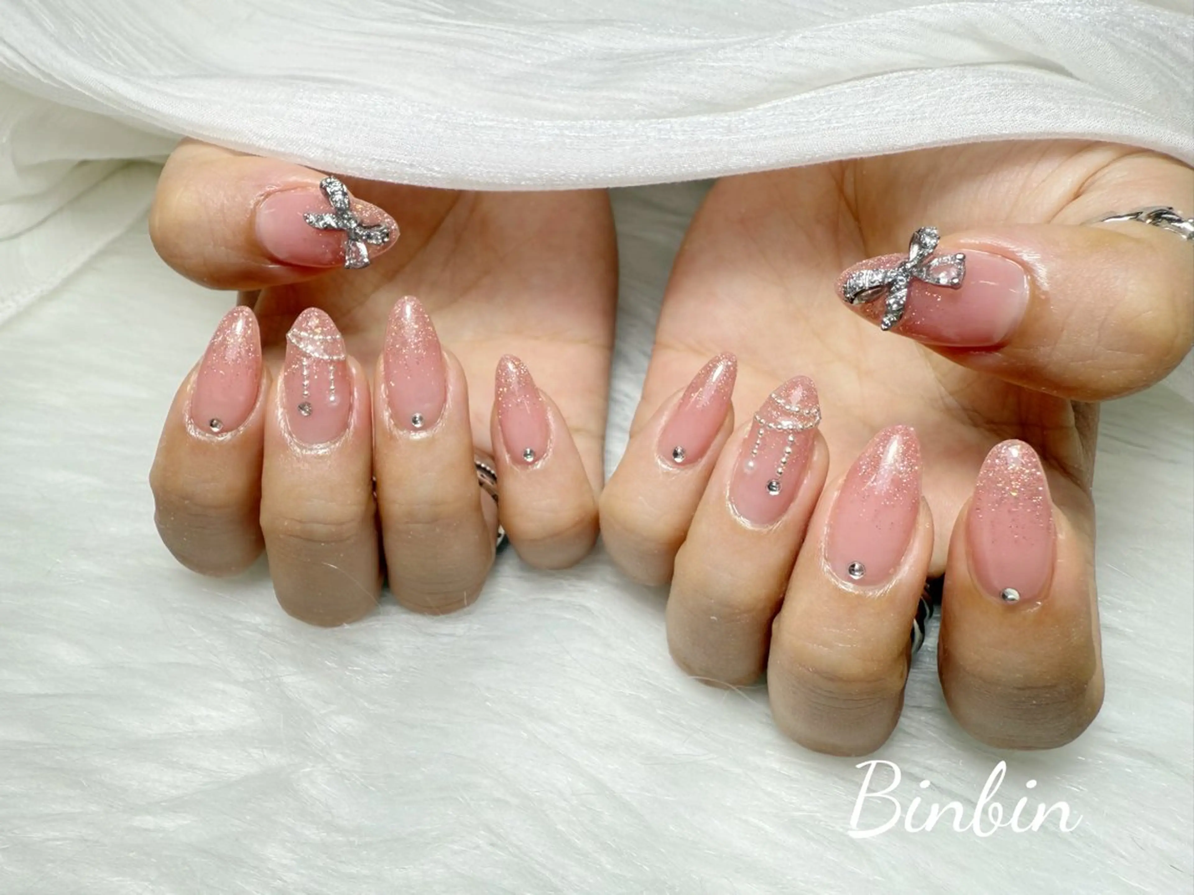 ネイル ハンドケア Bin Binのネイルデザイン