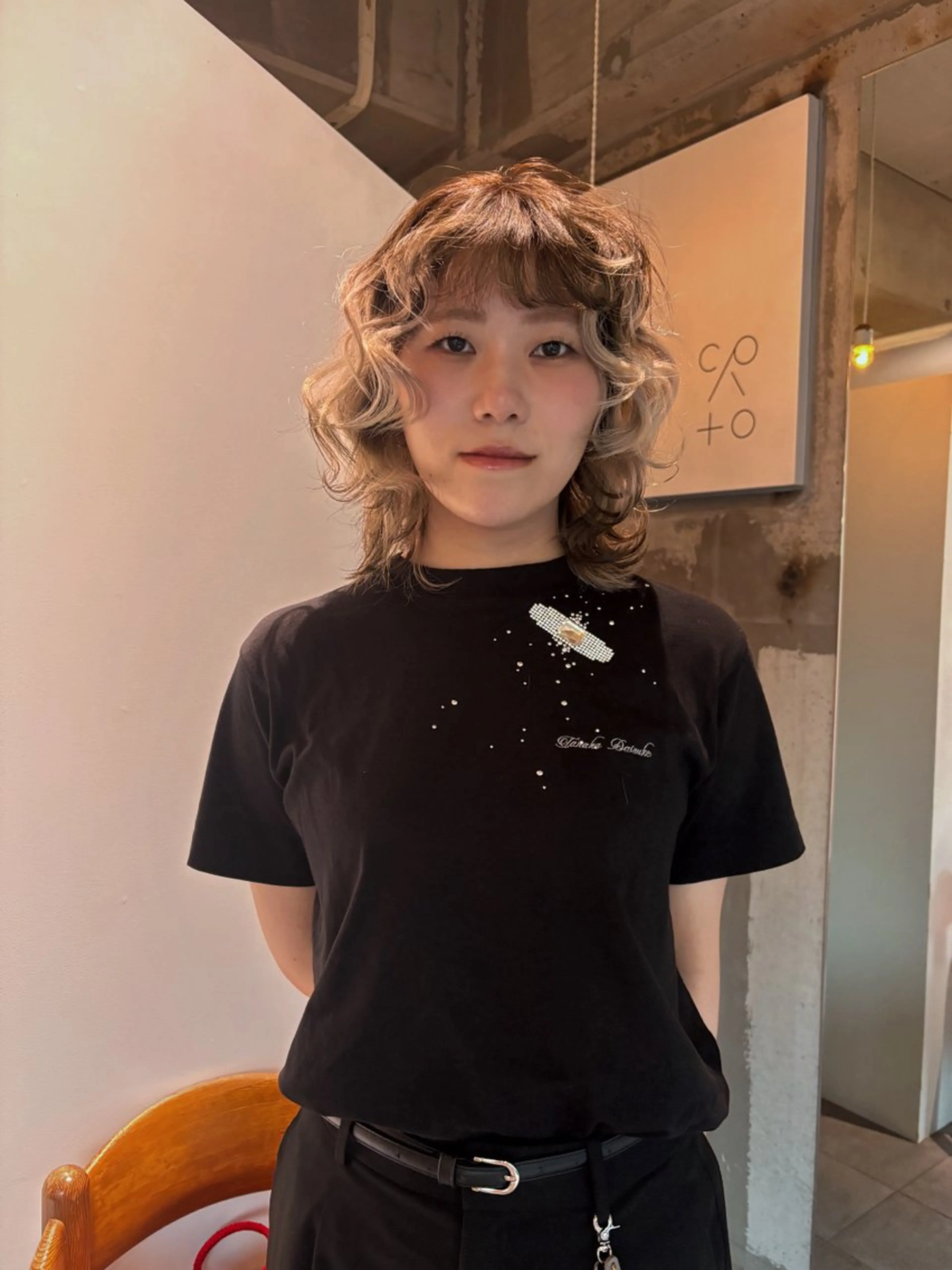 カラー ミディアム ベージュカラー ブリーチ 透明感カラー デザインカラー ハイライトカラー カット ヘアカラー mirai/レイヤー ボブ/ショートのヘアスタイル