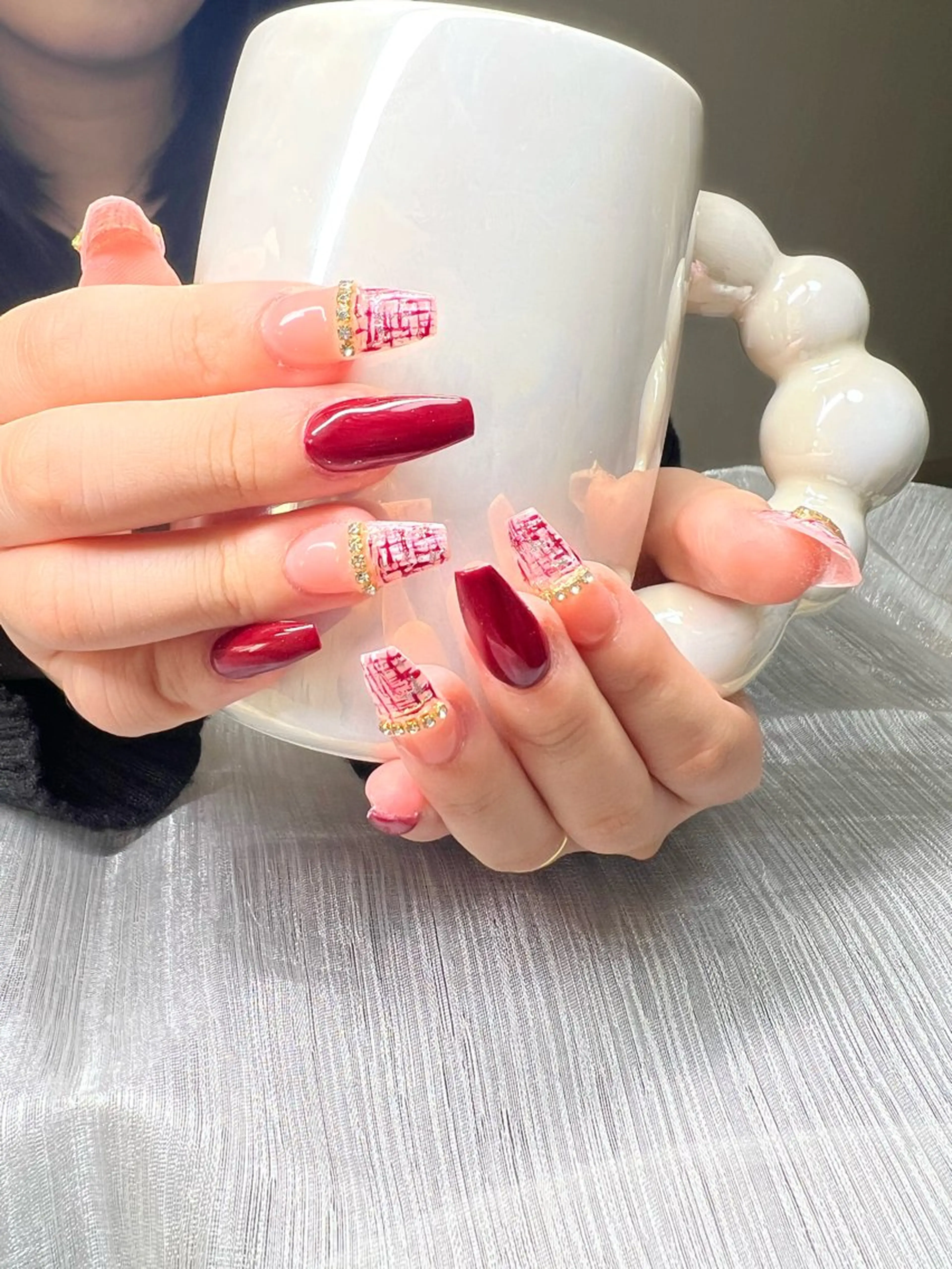 ネイル オーロラネイル チークネイル 長さ出し フットネイル フレンチネイル ハンドネイル Lee Nailsのネイルデザイン