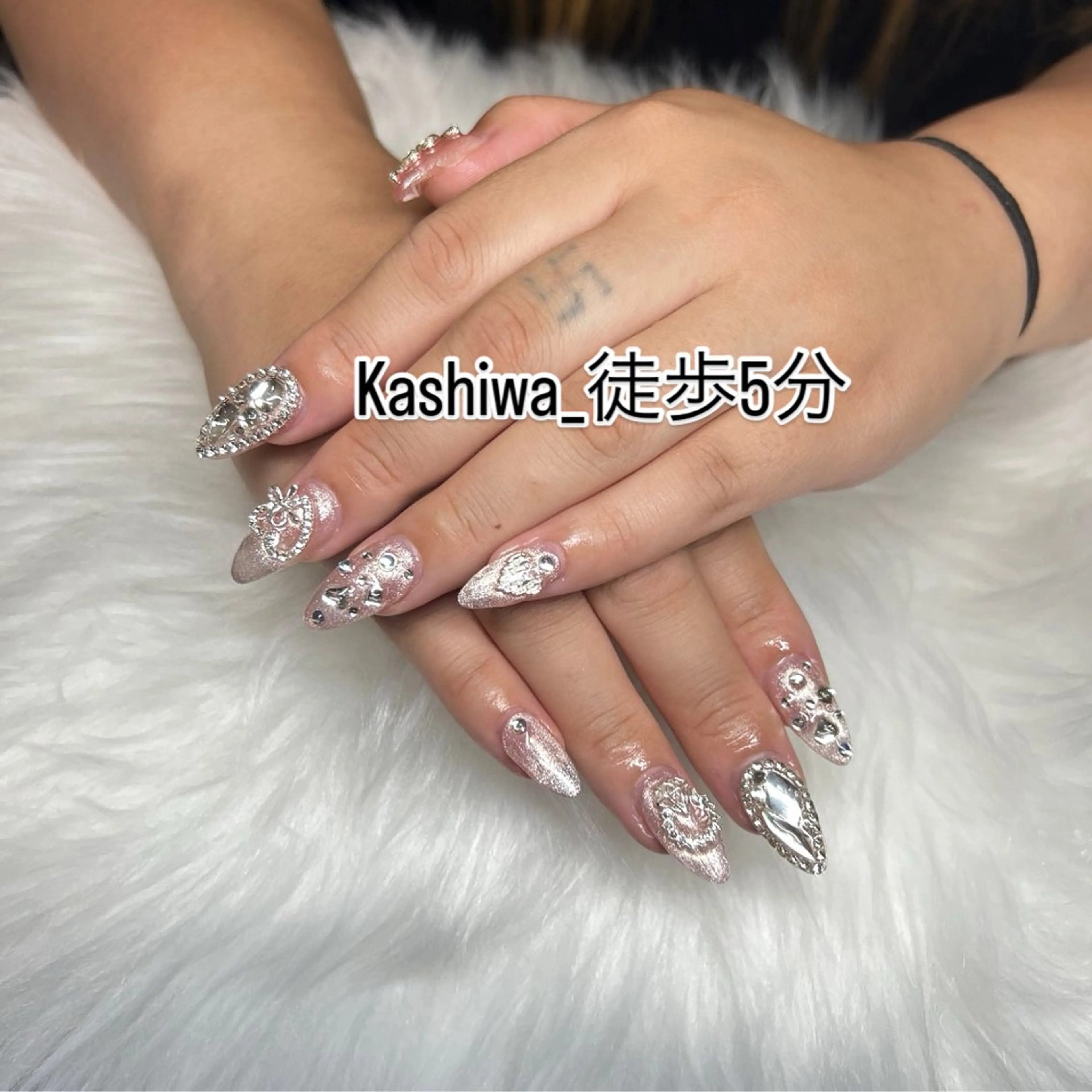 ネイル Queen Nail 柏店　クイーンネイルのネイルデザイン