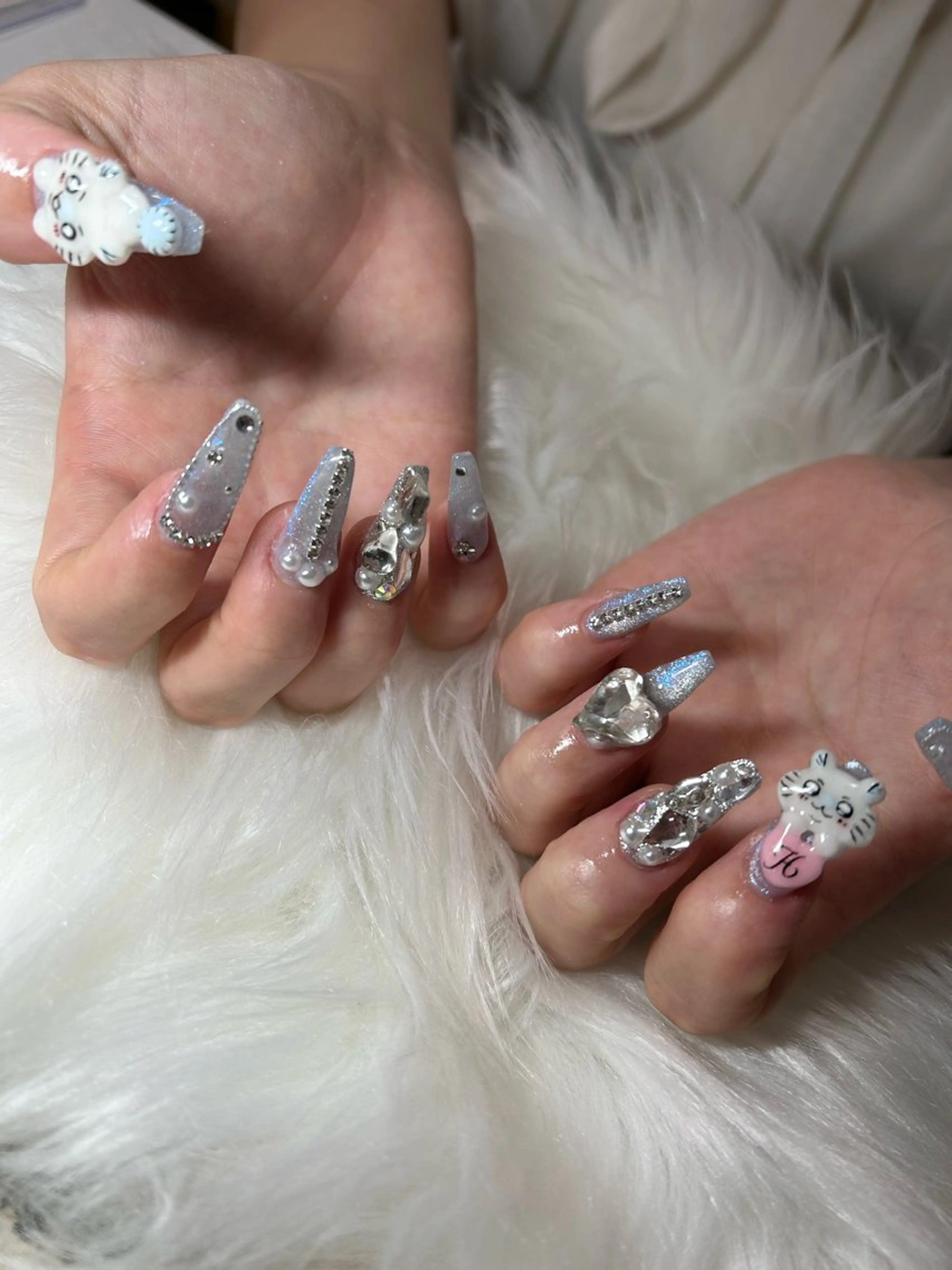 ネイル 🌙🫧CHARME (RUKA)🦋🫧のネイルデザイン