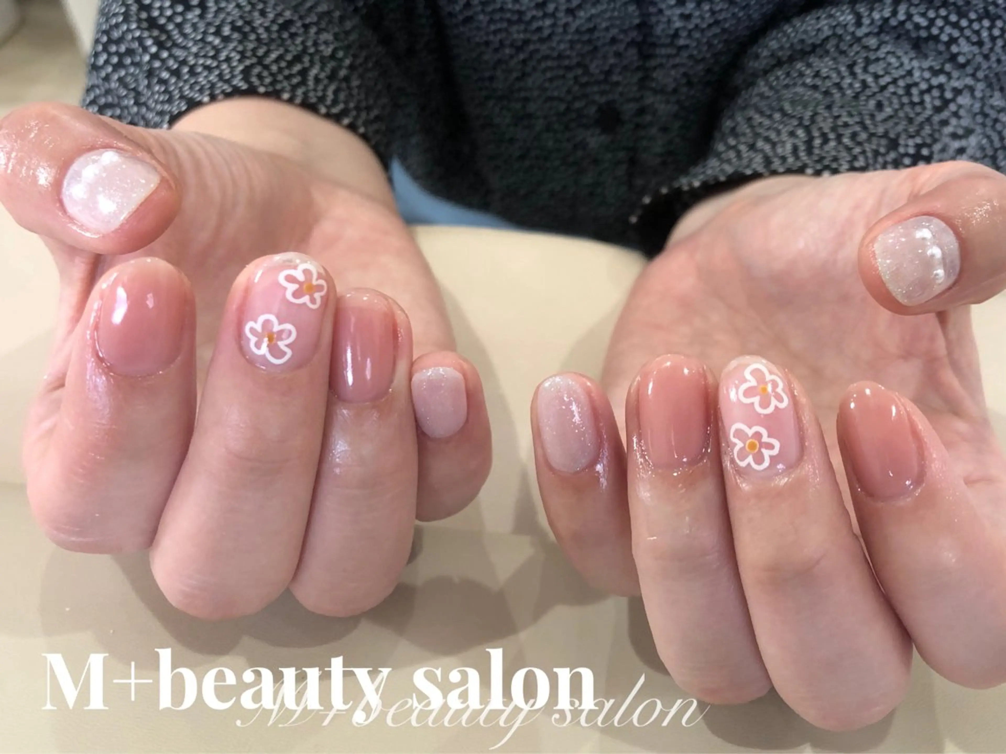 ネイル M+  Beauty Salonのネイルデザイン