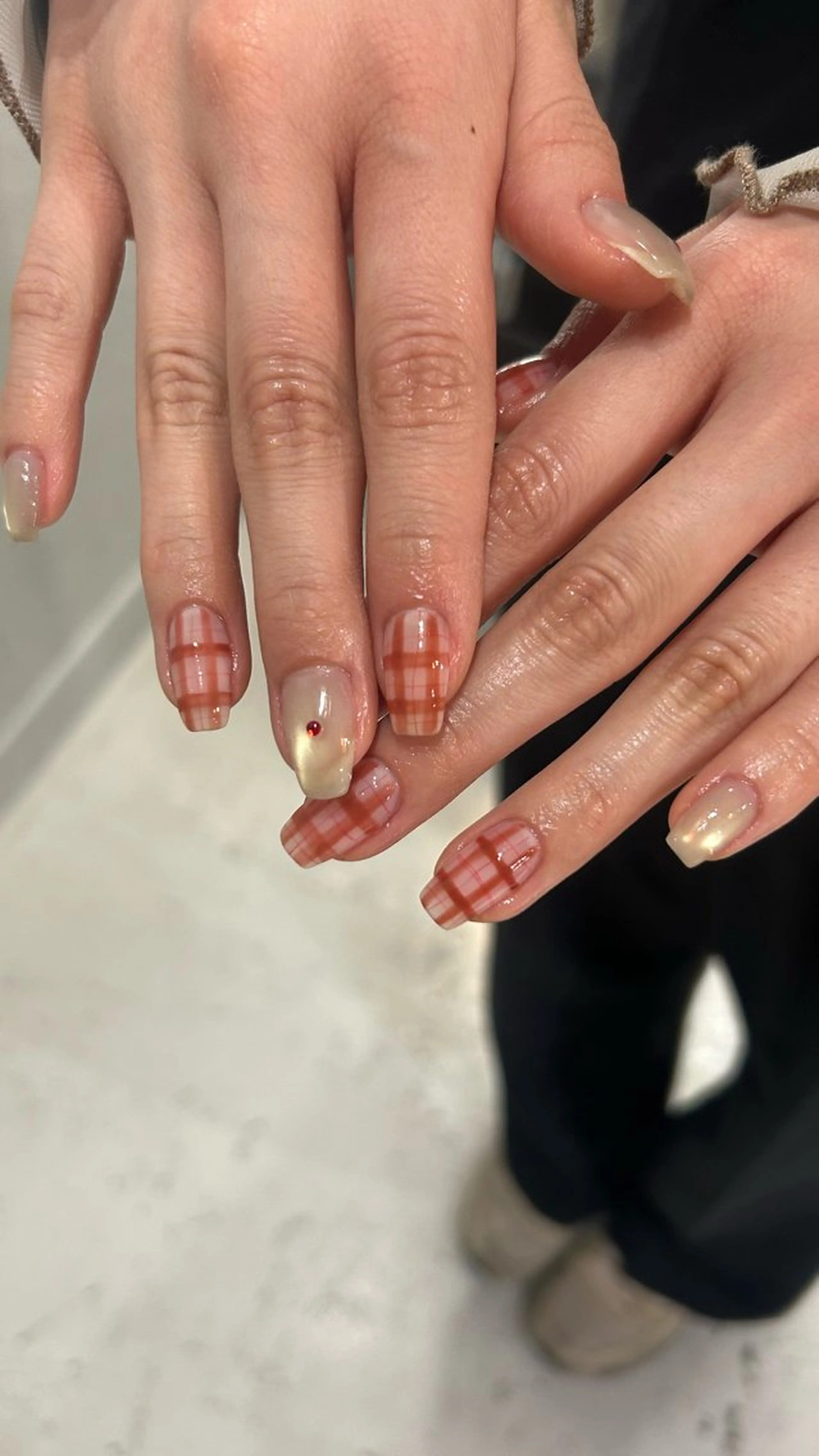 ネイル 持ち込み née高橋 梨菜のネイルデザイン