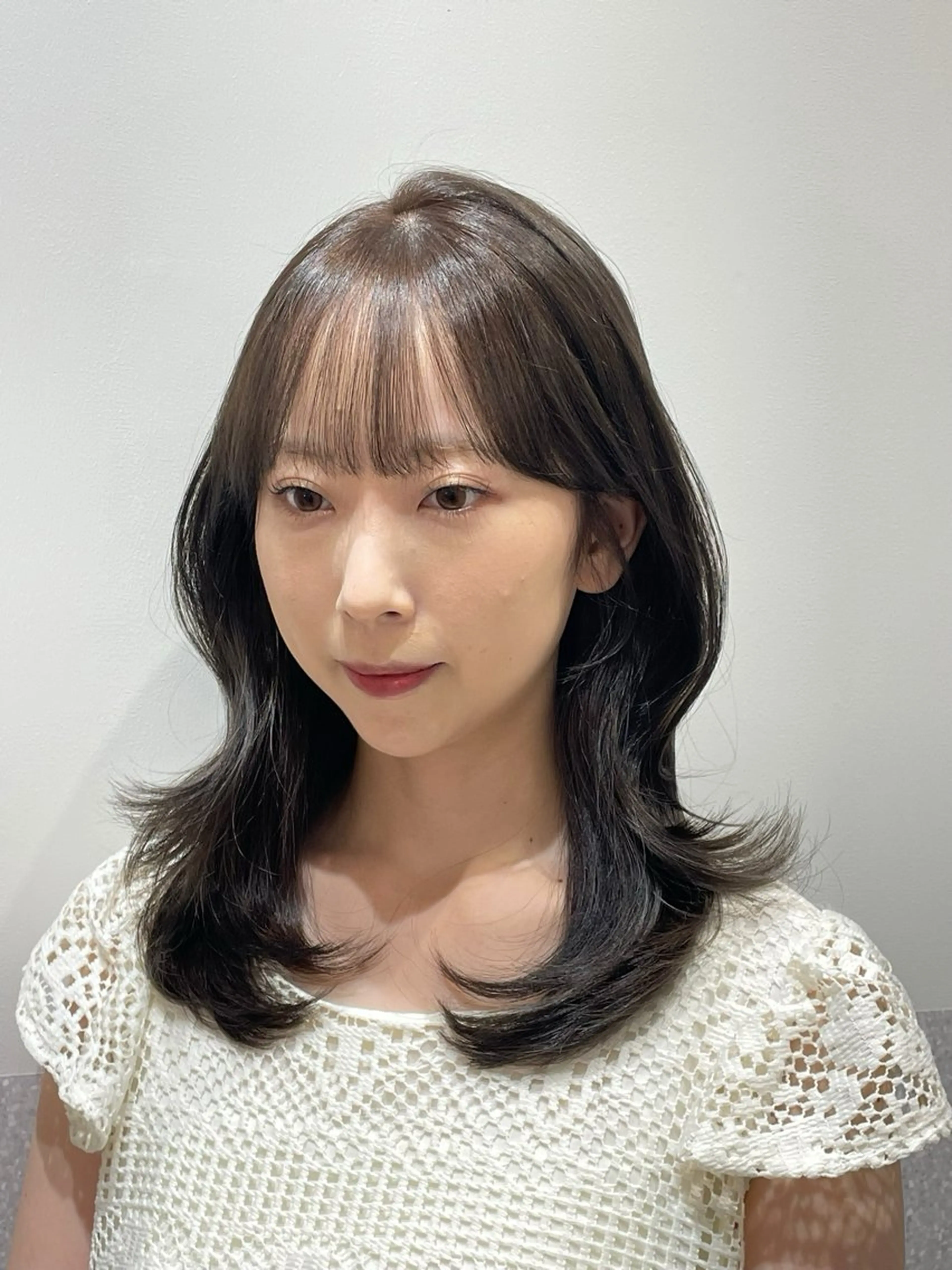 ミディアム ミディアムレイヤー 韓国風ヘア レイヤーカット カット ヘアカラー トリートメント ❤︎︎韓国ヘア❤︎︎ 𝑺𝒉𝒊𝒉𝒐のヘアスタイル