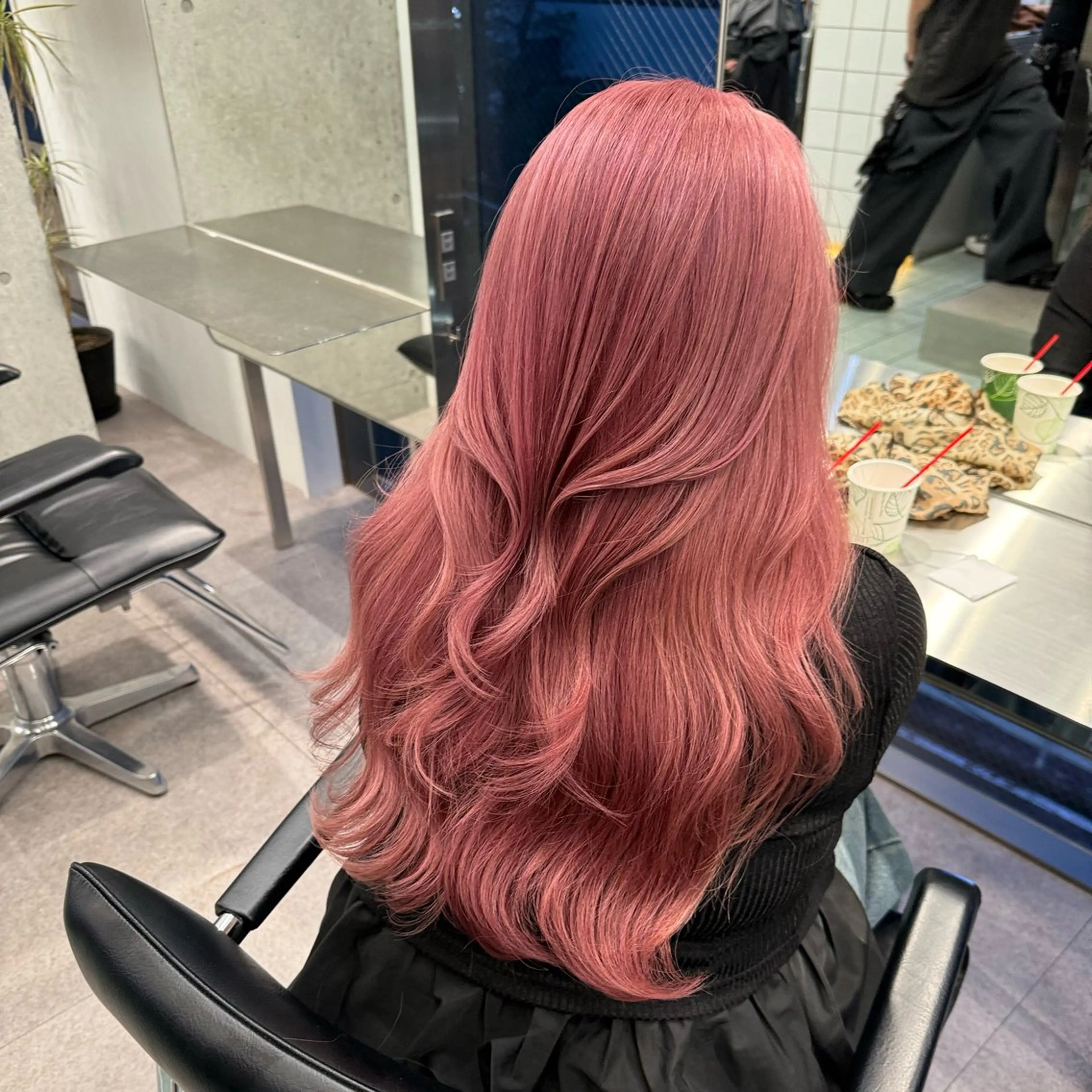 ロング カラー ヘアカラー ミルクティーベージュ /sara💛のヘアスタイル