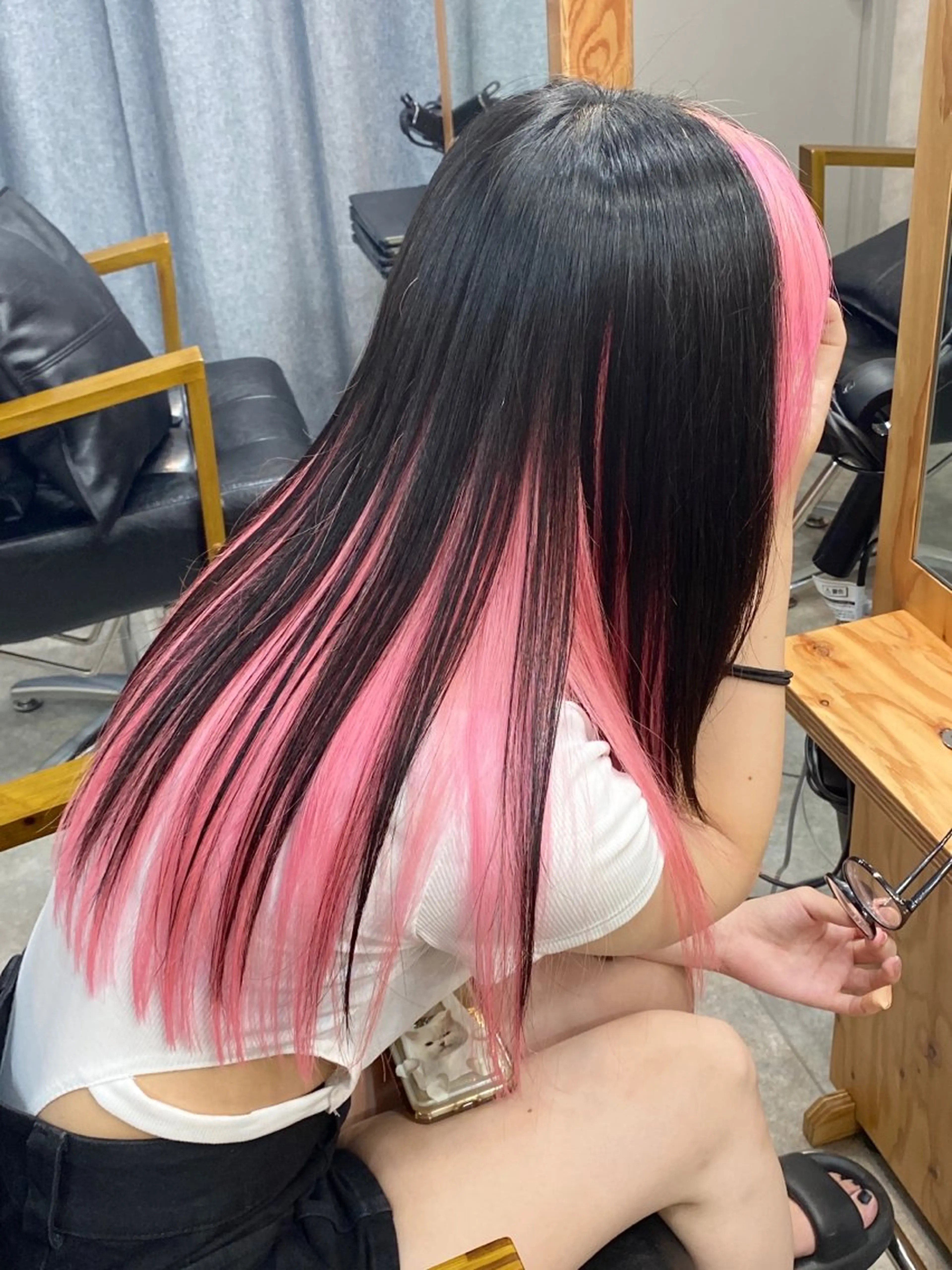 ロング カラー ブリーチ インナーカラー ピンクカラー 艶髪サラサラカラー 🌈前原健吾のヘアスタイル