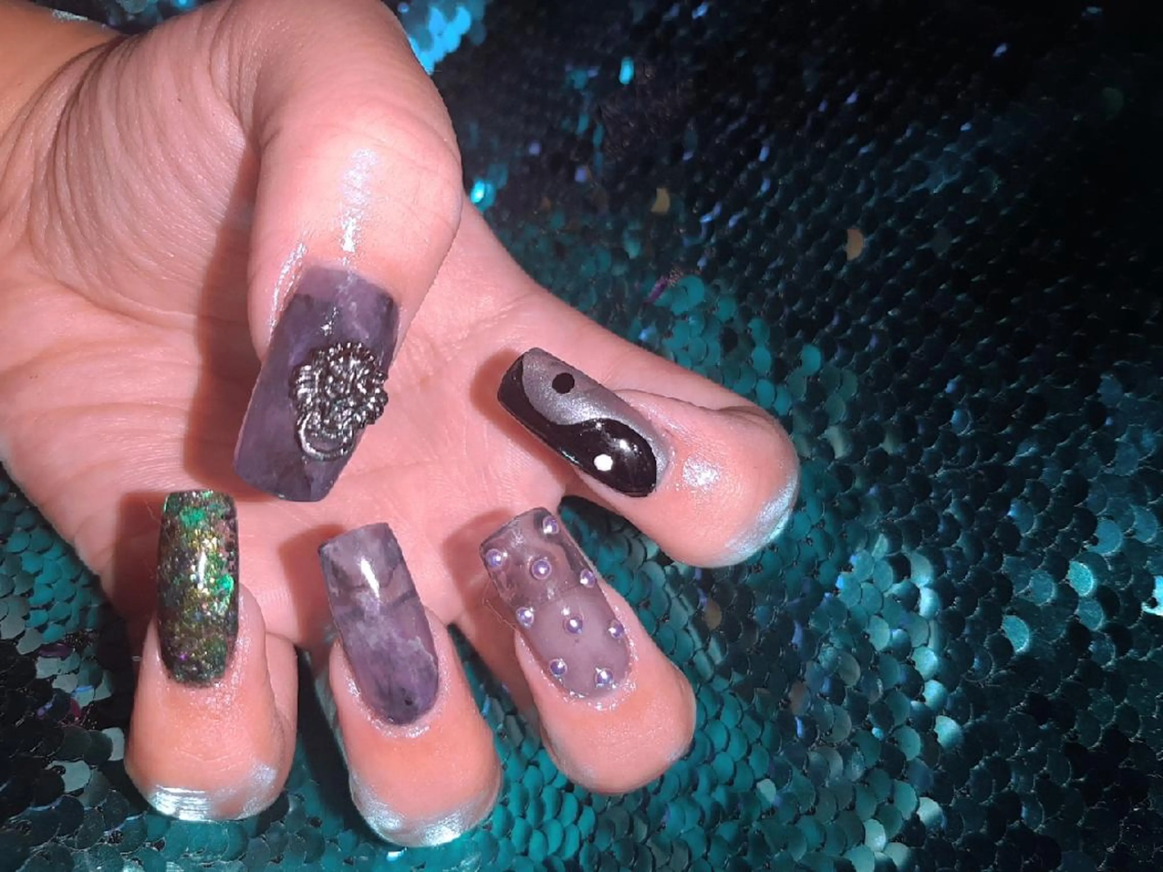 ネイル スクエアネイル Nail Salon L'arc所属・💊大阪/心斎橋 moni🧠のネイルデザイン