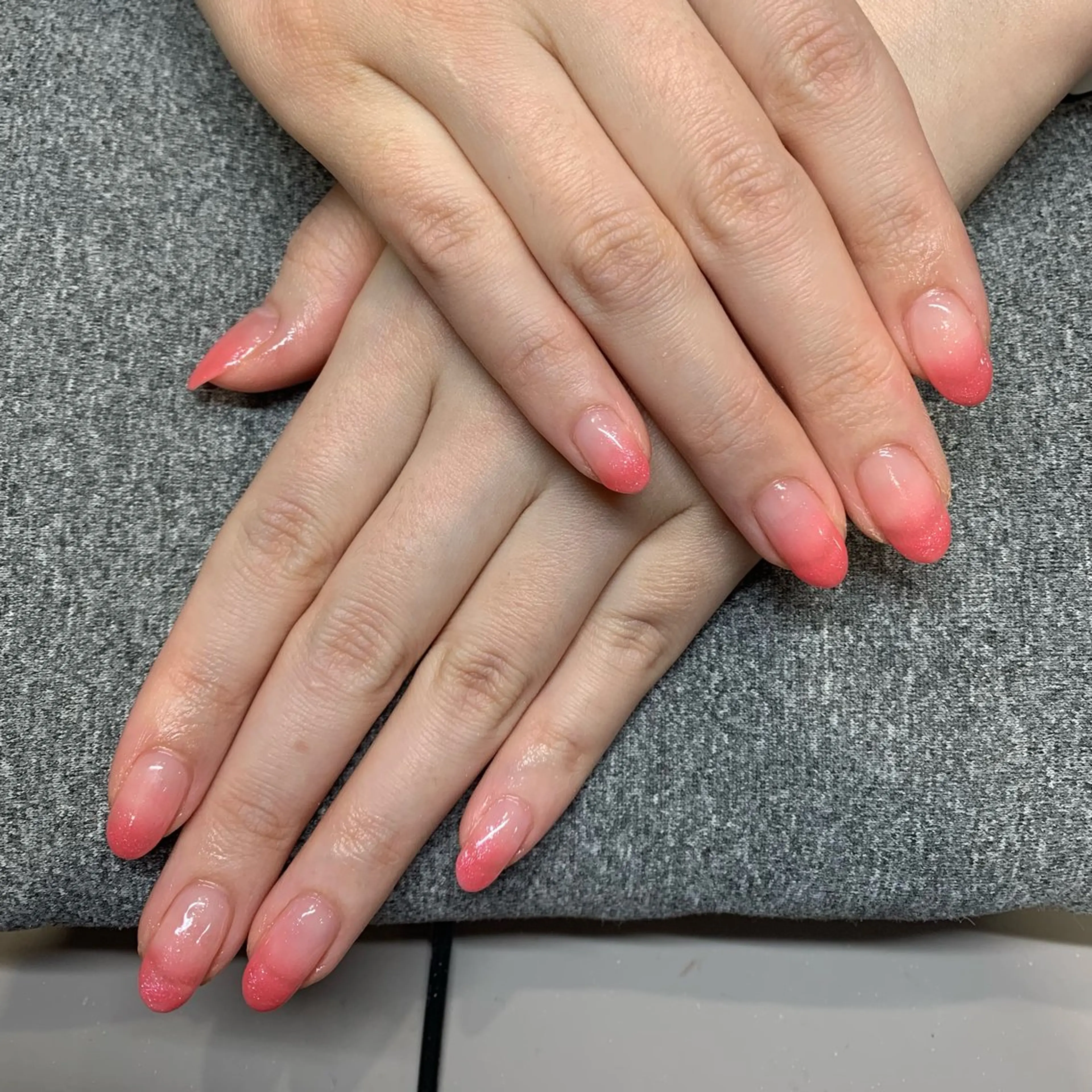 ネイル グラデーション &robe yurieのネイルデザイン