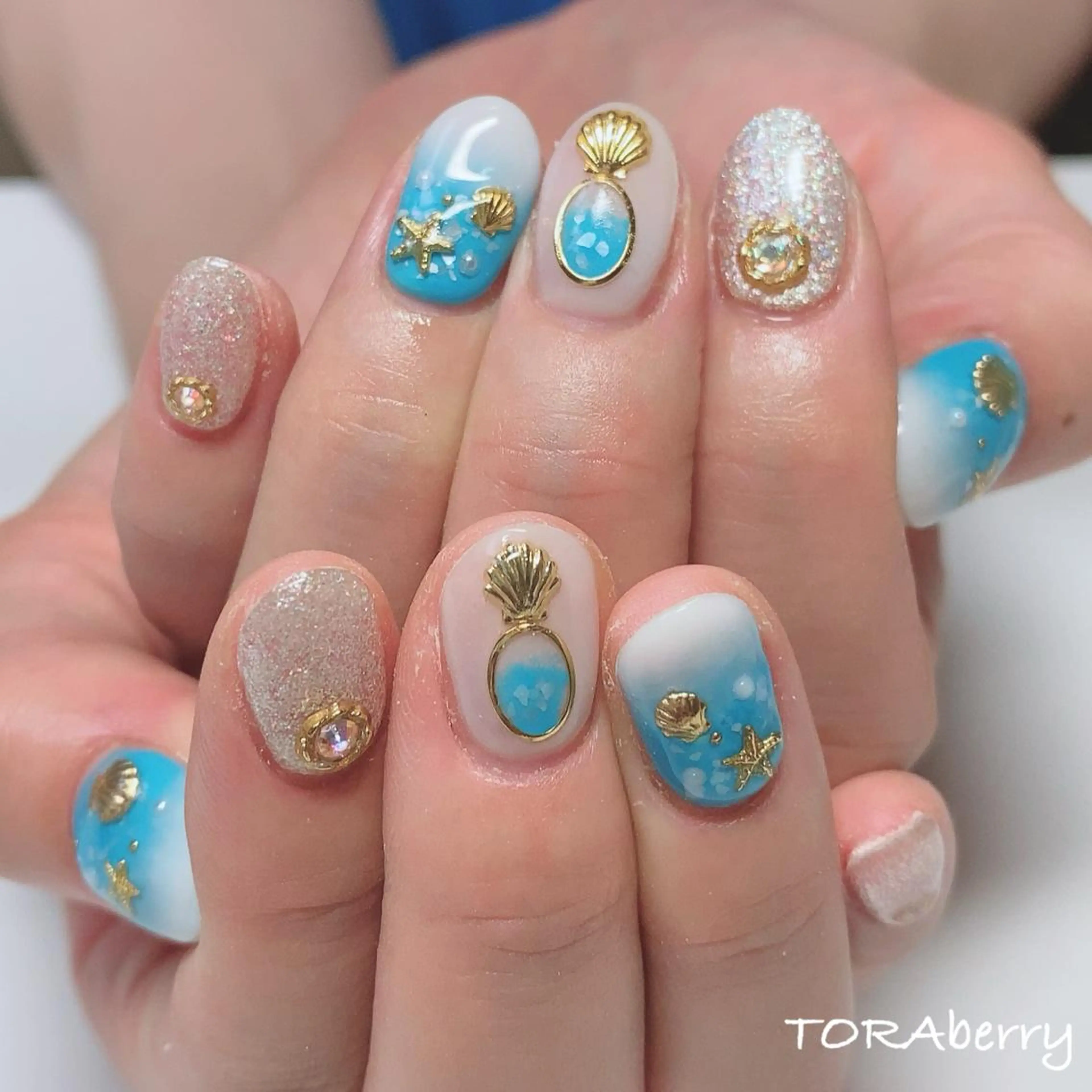 ネイル ハンドネイル ネイリスト なつみのネイルデザイン