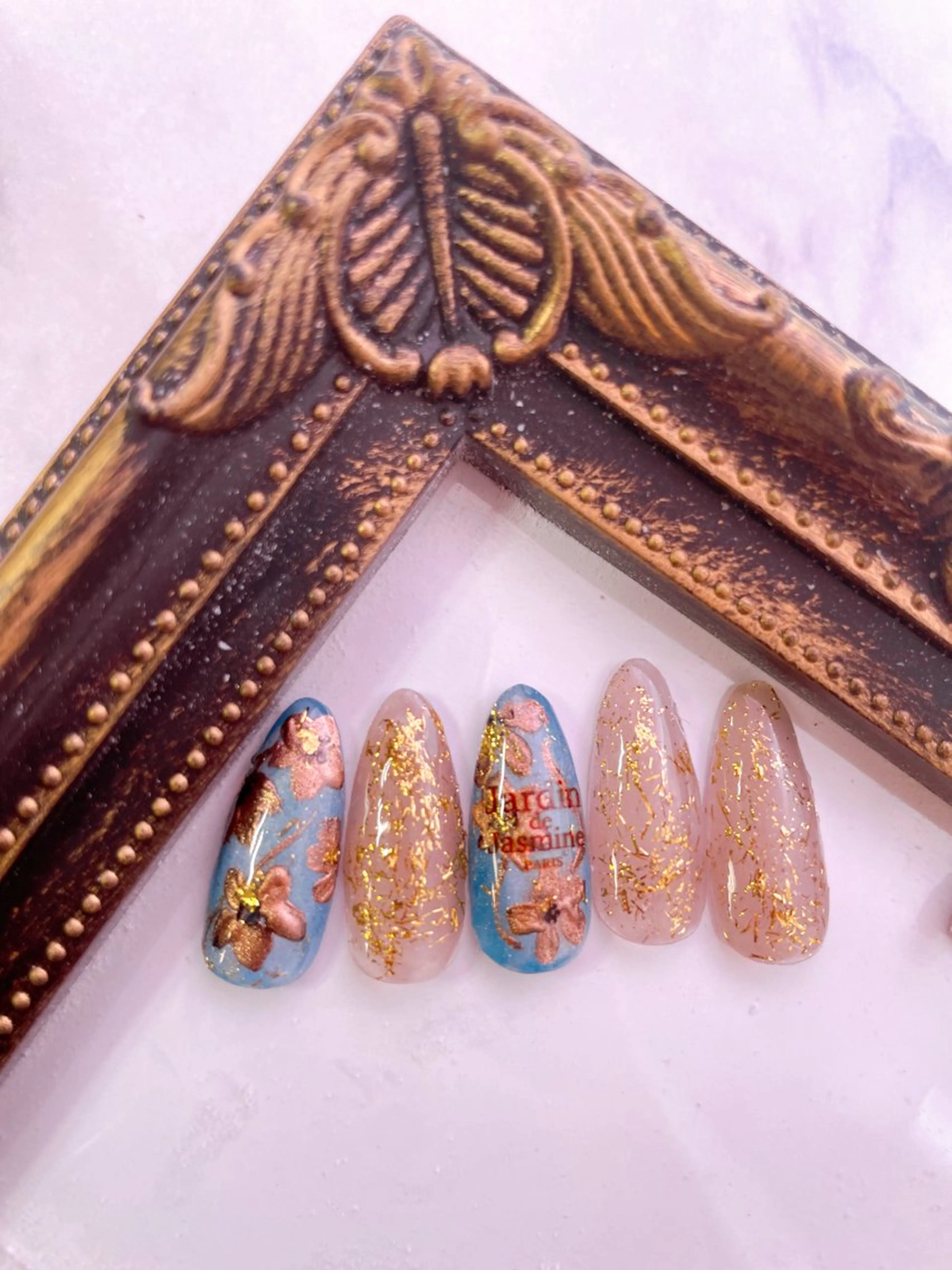 ネイル Gimick所属・Gimick 🎀のネイルデザイン