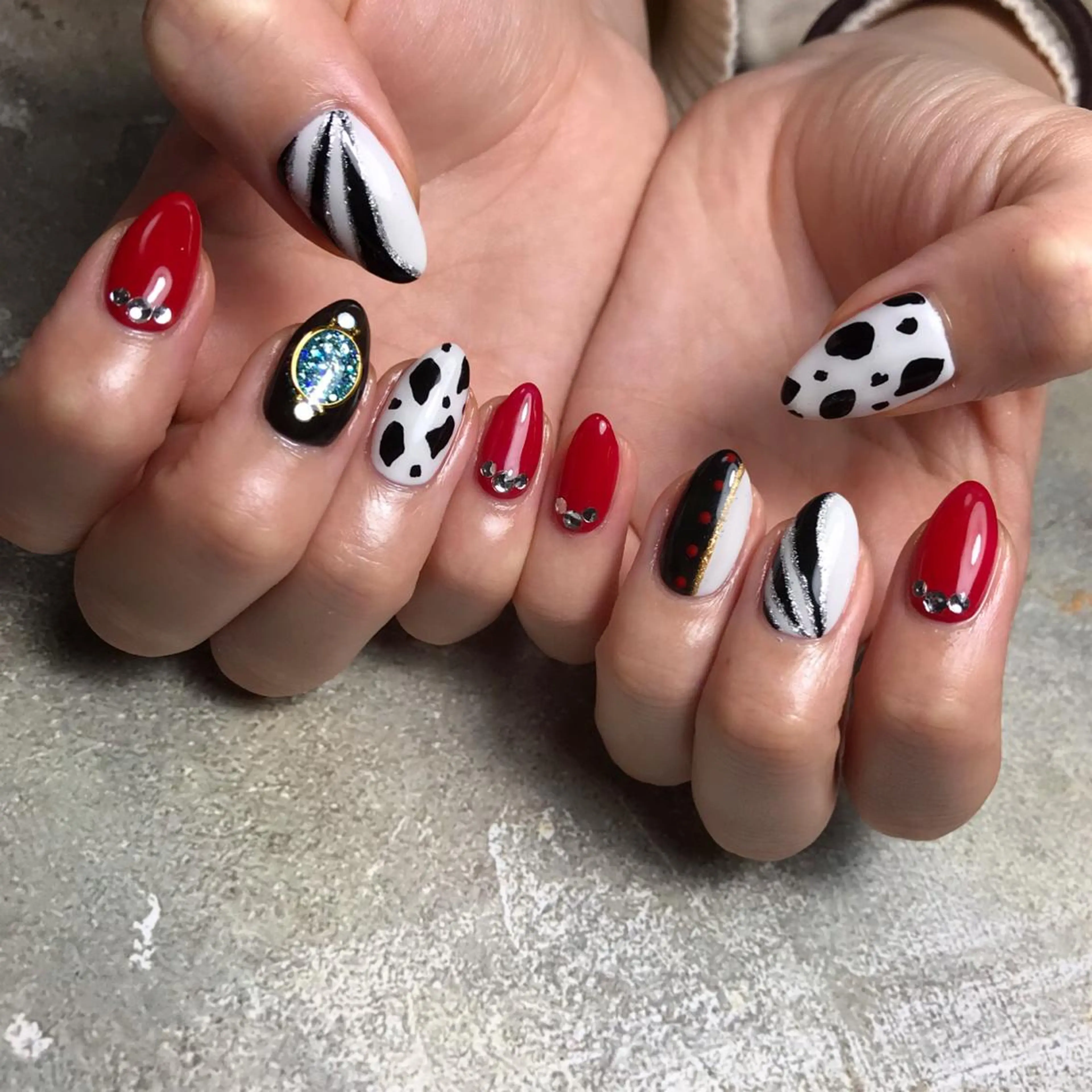 ネイル ハンドネイル 💅 Ai.のネイルデザイン