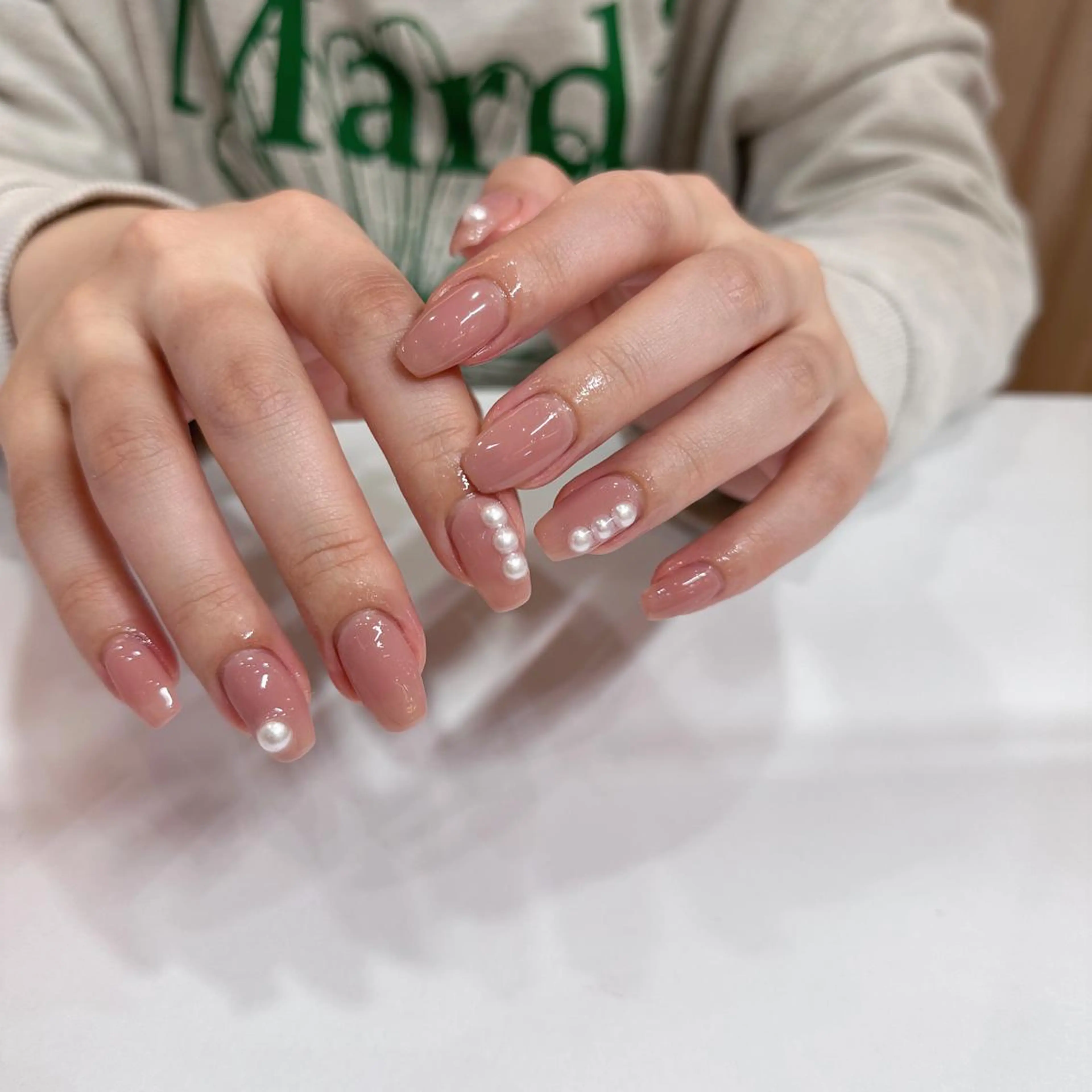 ネイル 𝕄𝕚𝕪𝕦🤍 自由が丘⌇パラジェルのネイルデザイン