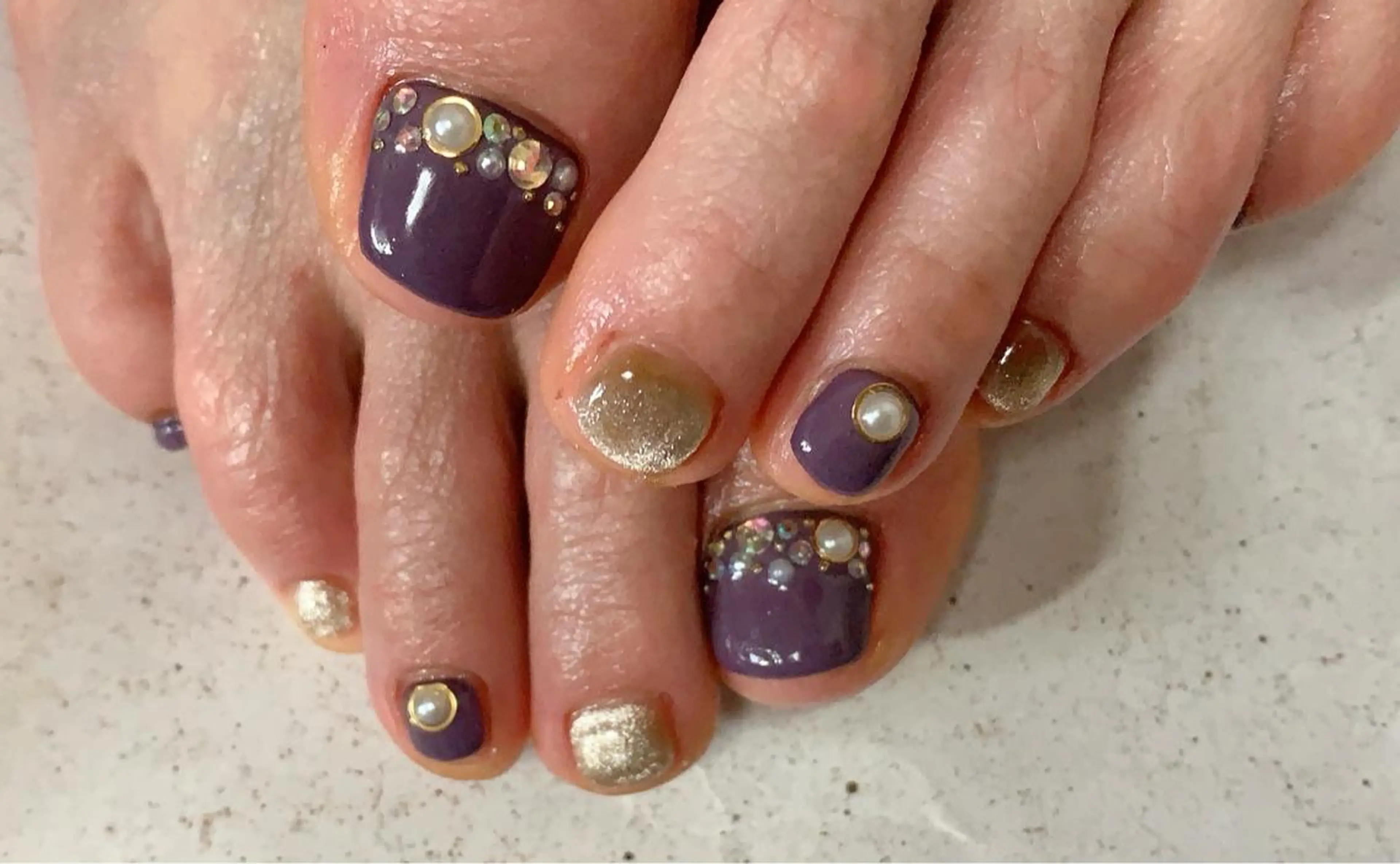 ネイル nico.nico.mark NAIL所属・小林 梓のエステ・リラクイメージ