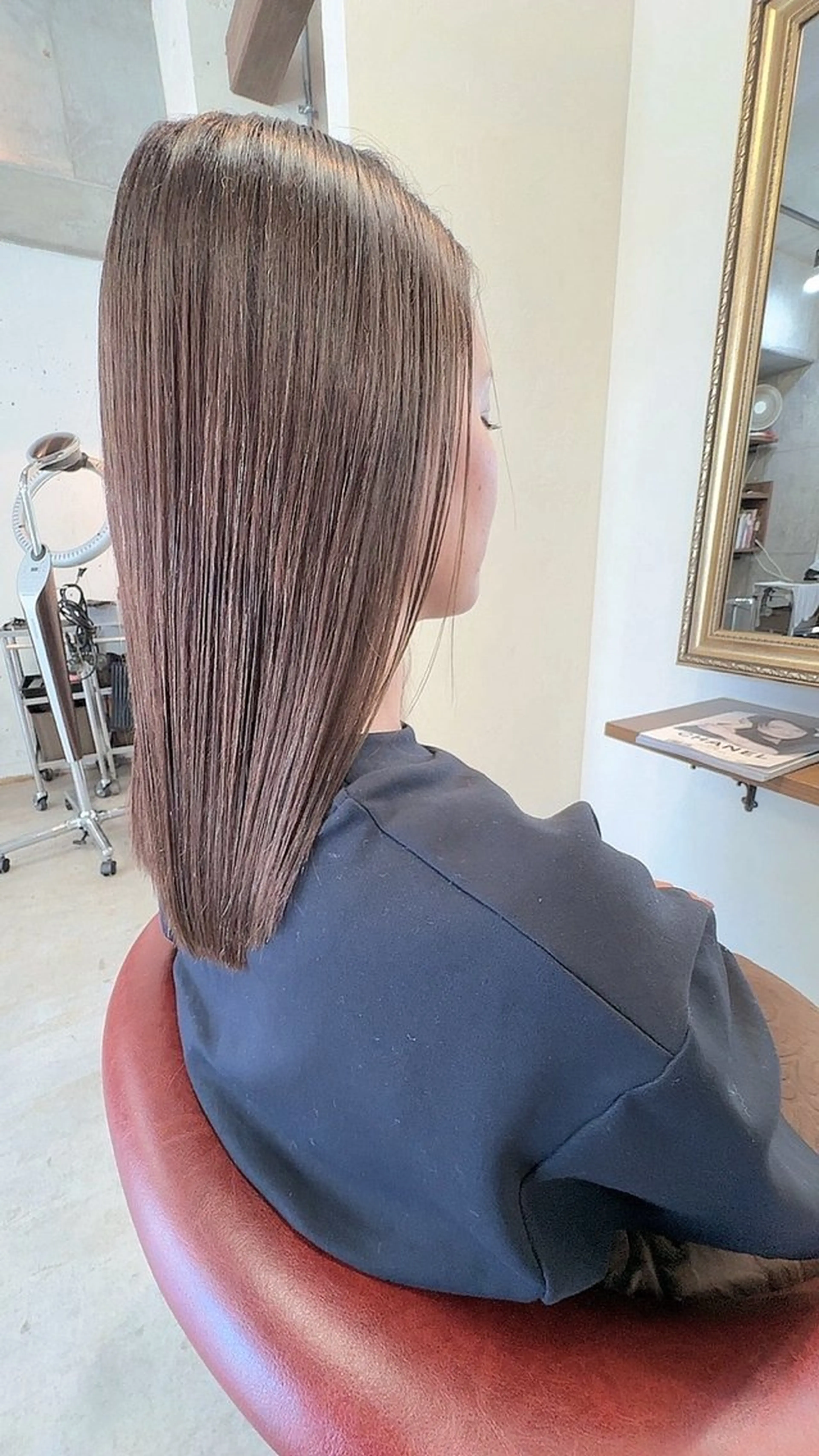 セミロング カラー オーナースタイリスト 佐藤のヘアスタイル