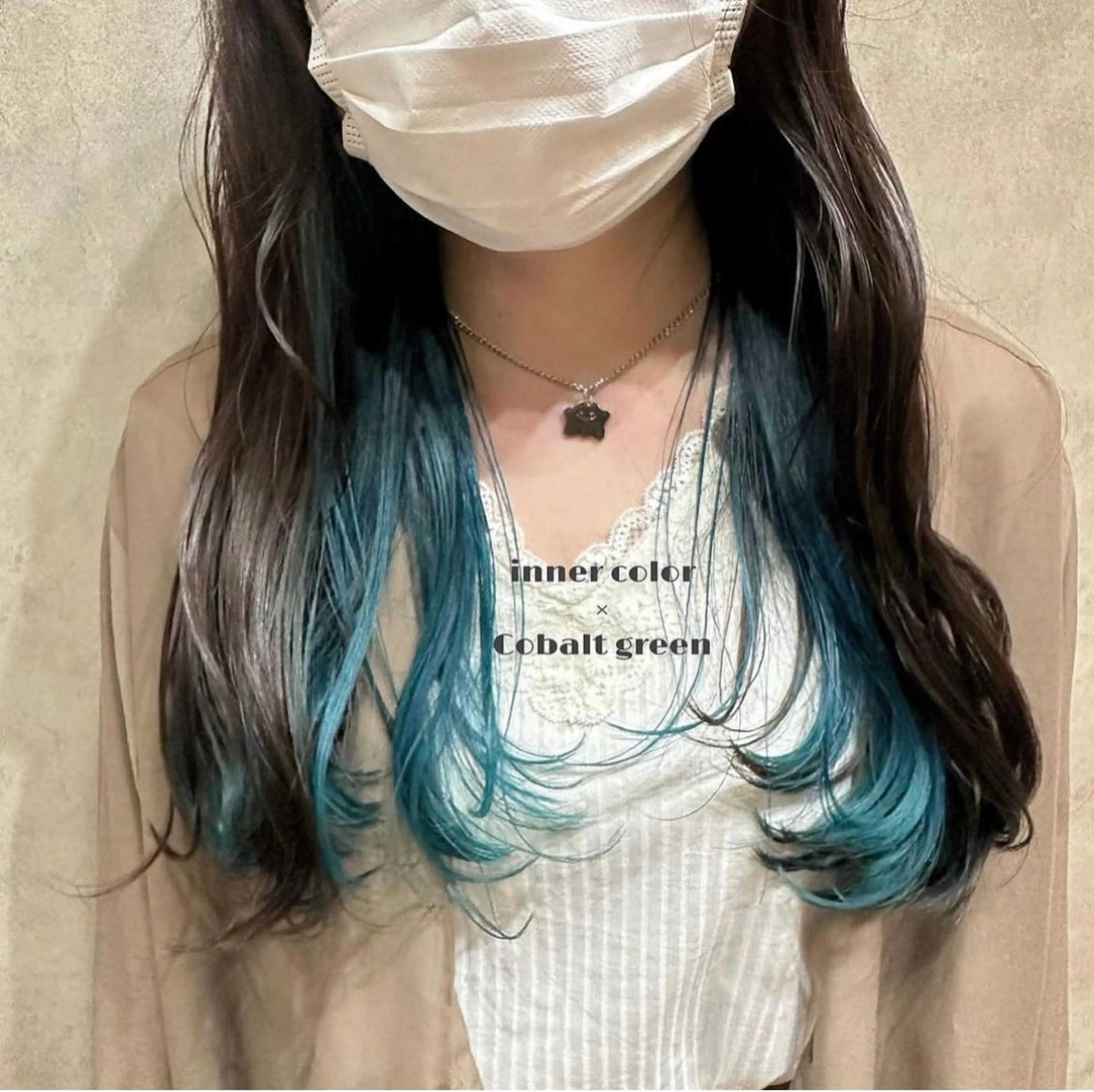 セミロング カラー デザインカラー インナーカラー 韓国風ヘア 🐰艶カラー 韓国風 ヘア Miku 🦋のヘアスタイル