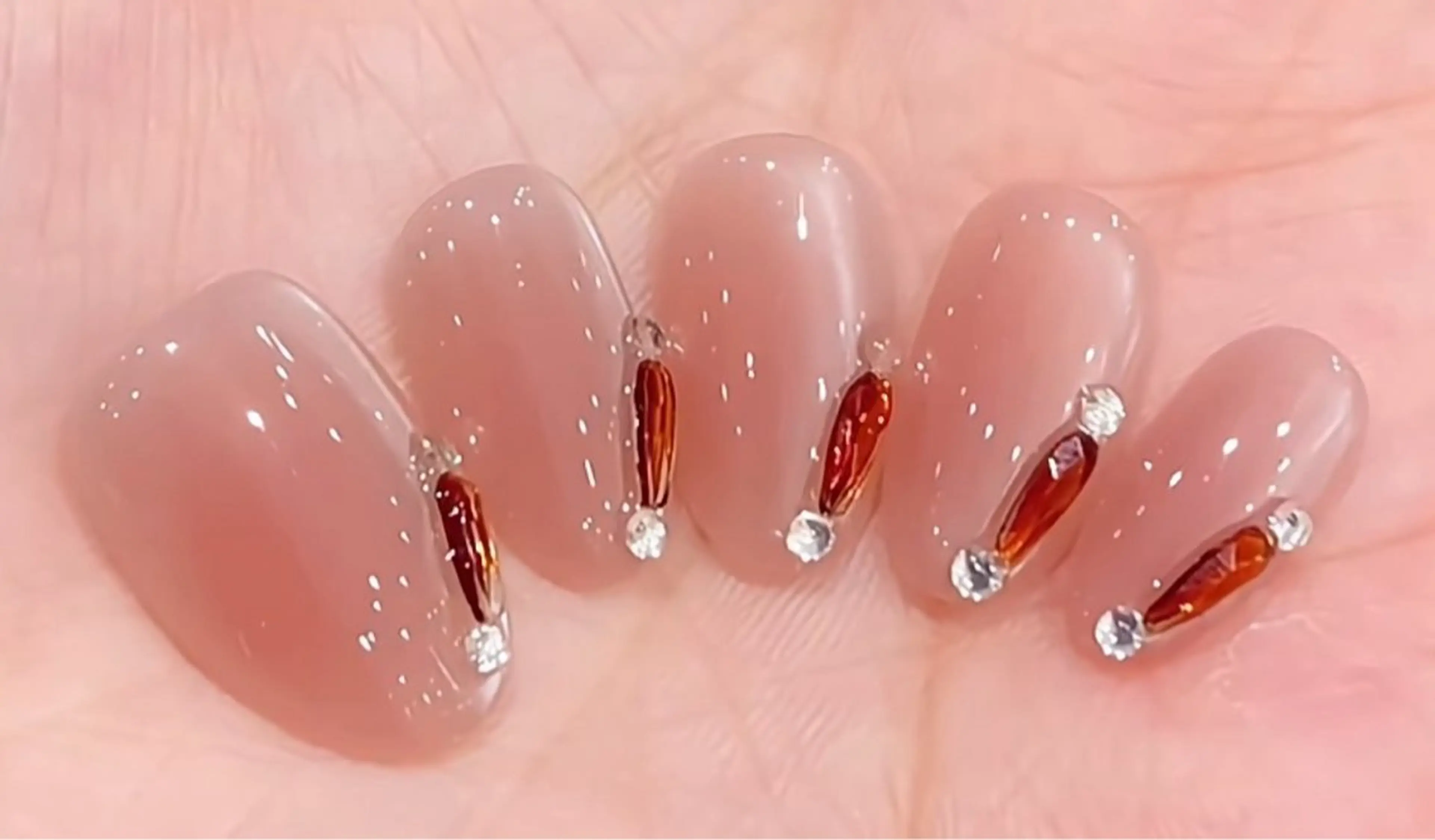 ネイル LEDアイラッシュ ∩_∩アオイのマツエク・マツパデザイン