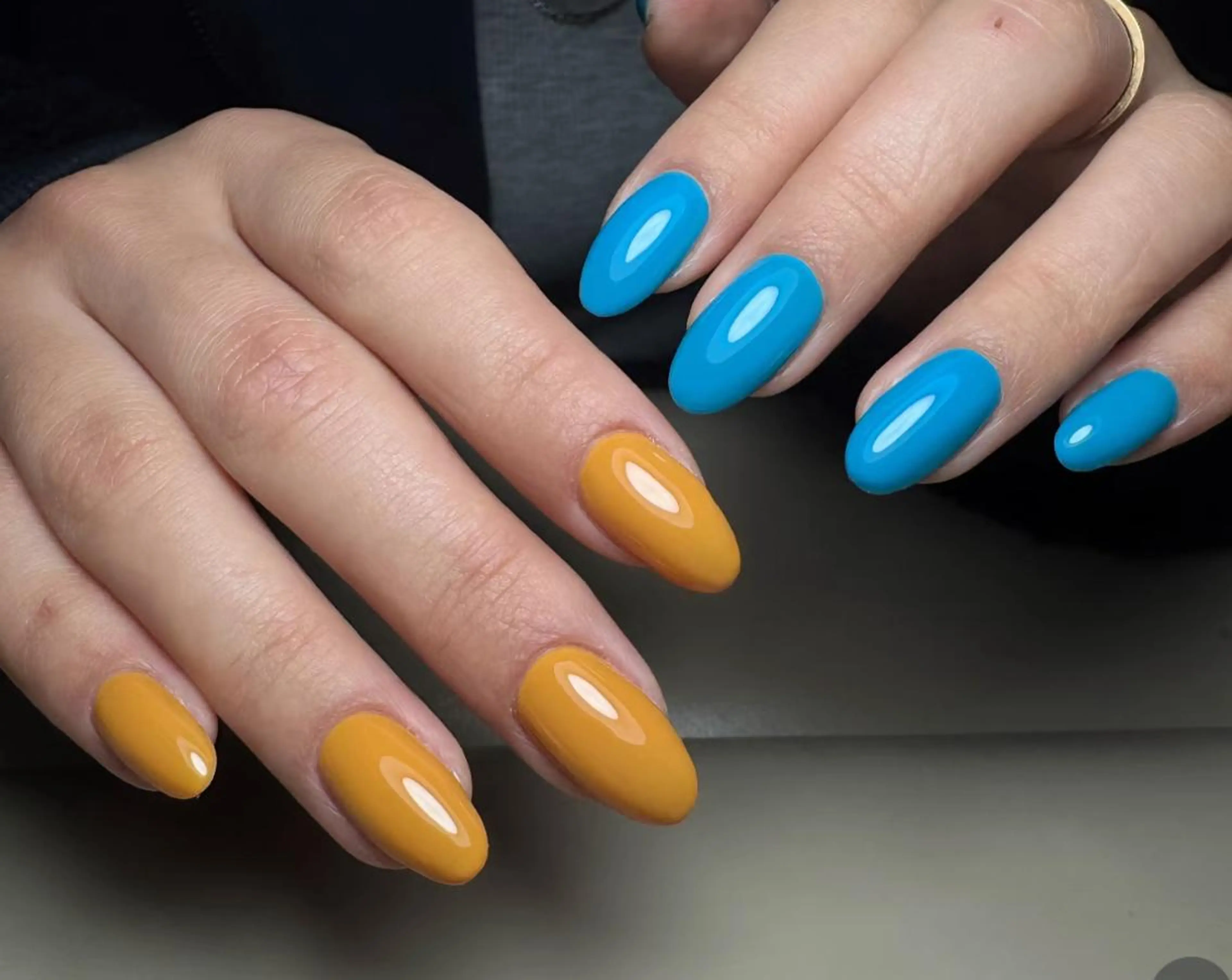 ネイル ハンドネイル 🎀 Ayaka_nailのネイルデザイン