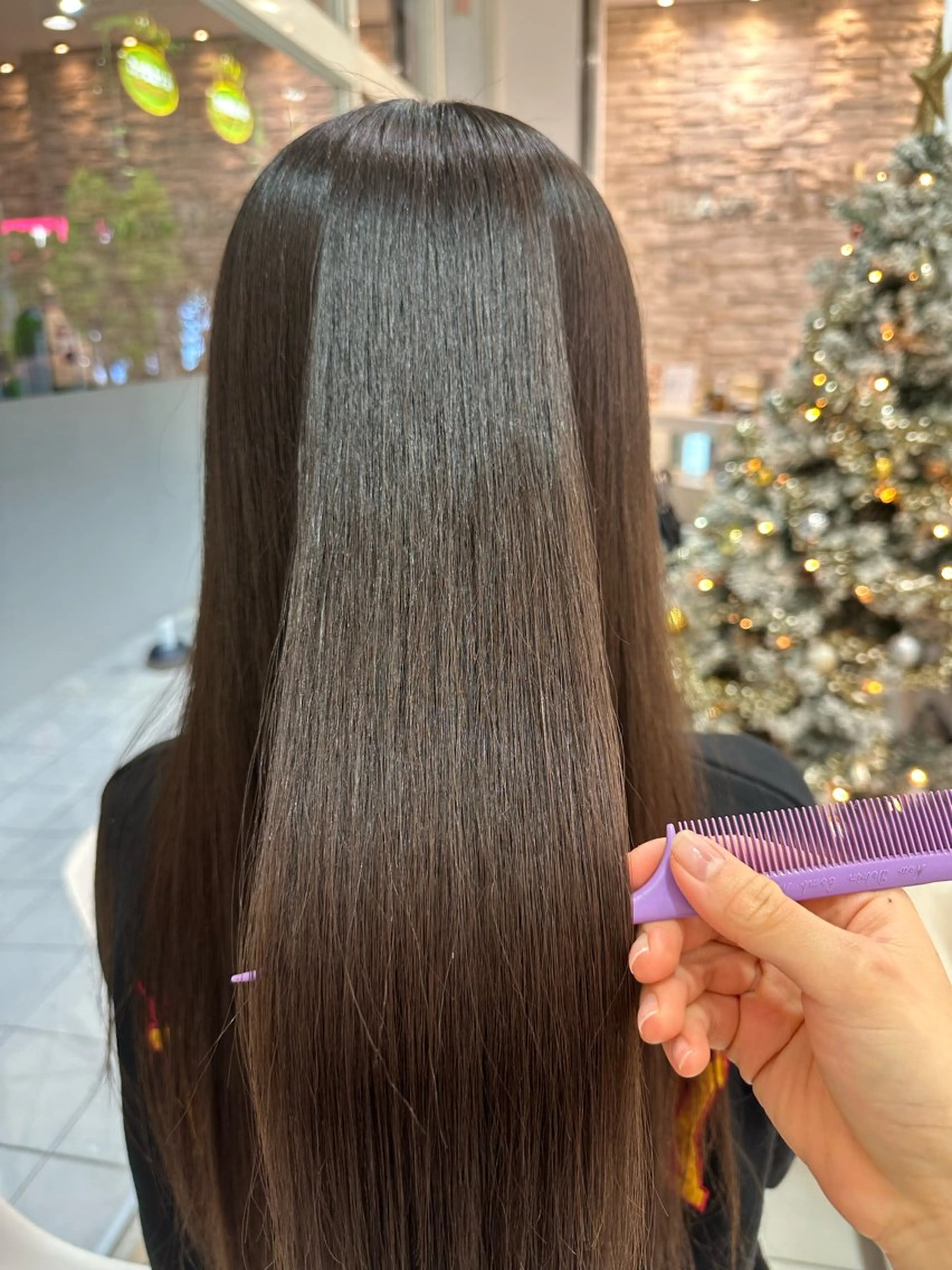 ロング パーマ 縮毛矯正 カット 縮毛矯正 トリートメント 伊佐 愛のヘアスタイル