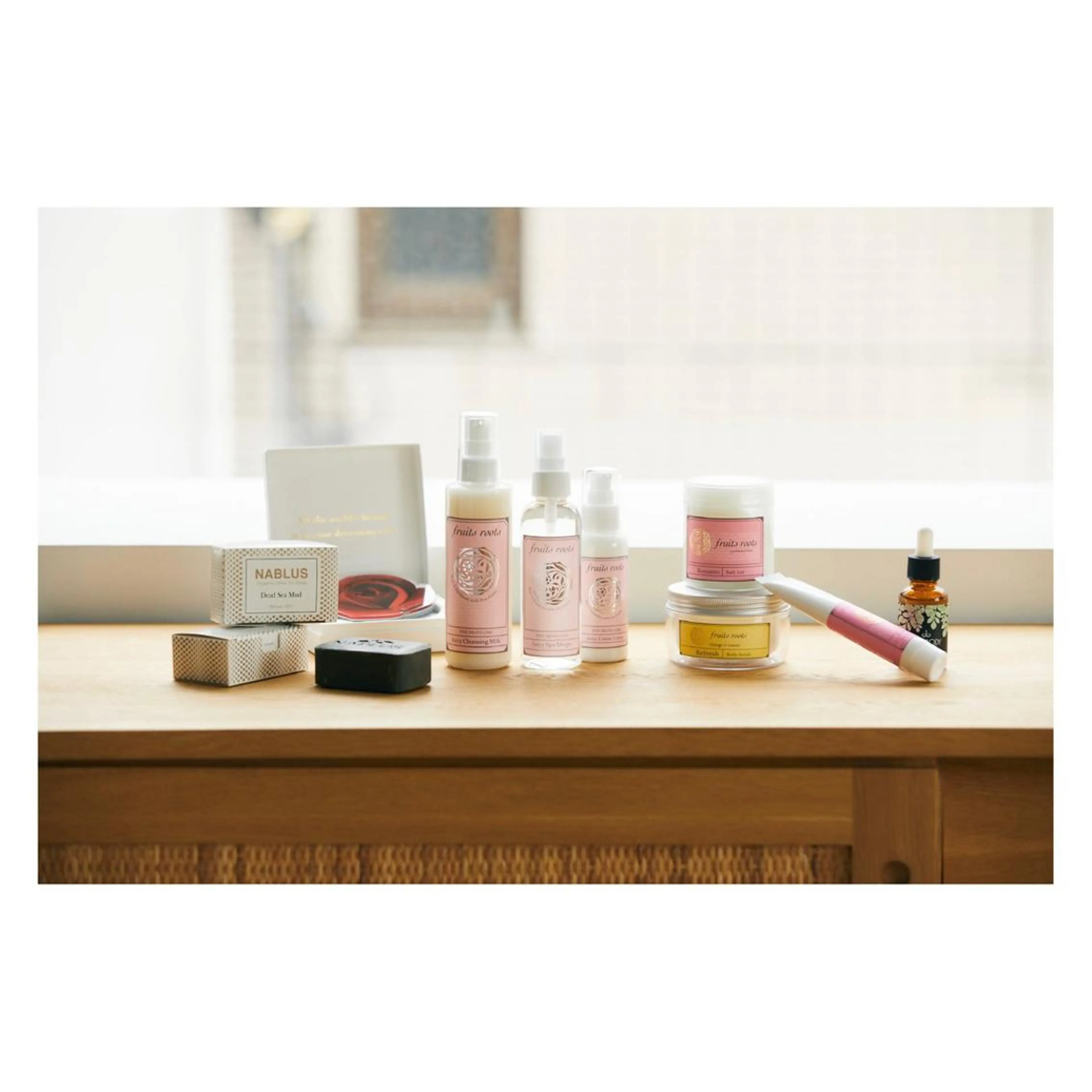 東京広尾|小顔矯正 ヘッドマッサージのエステ・リラクイメージ