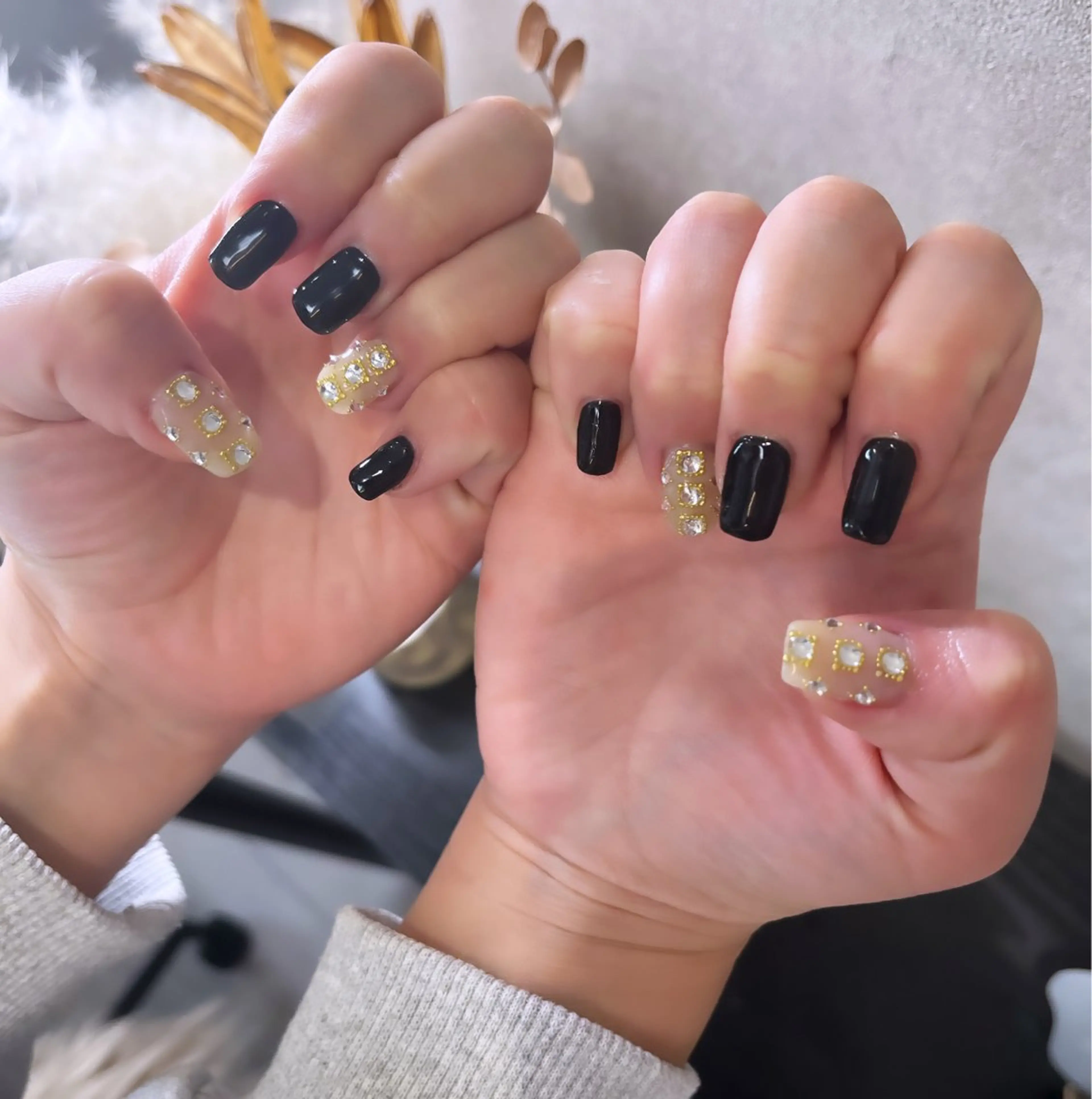 ネイル S. SAYAのネイルデザイン