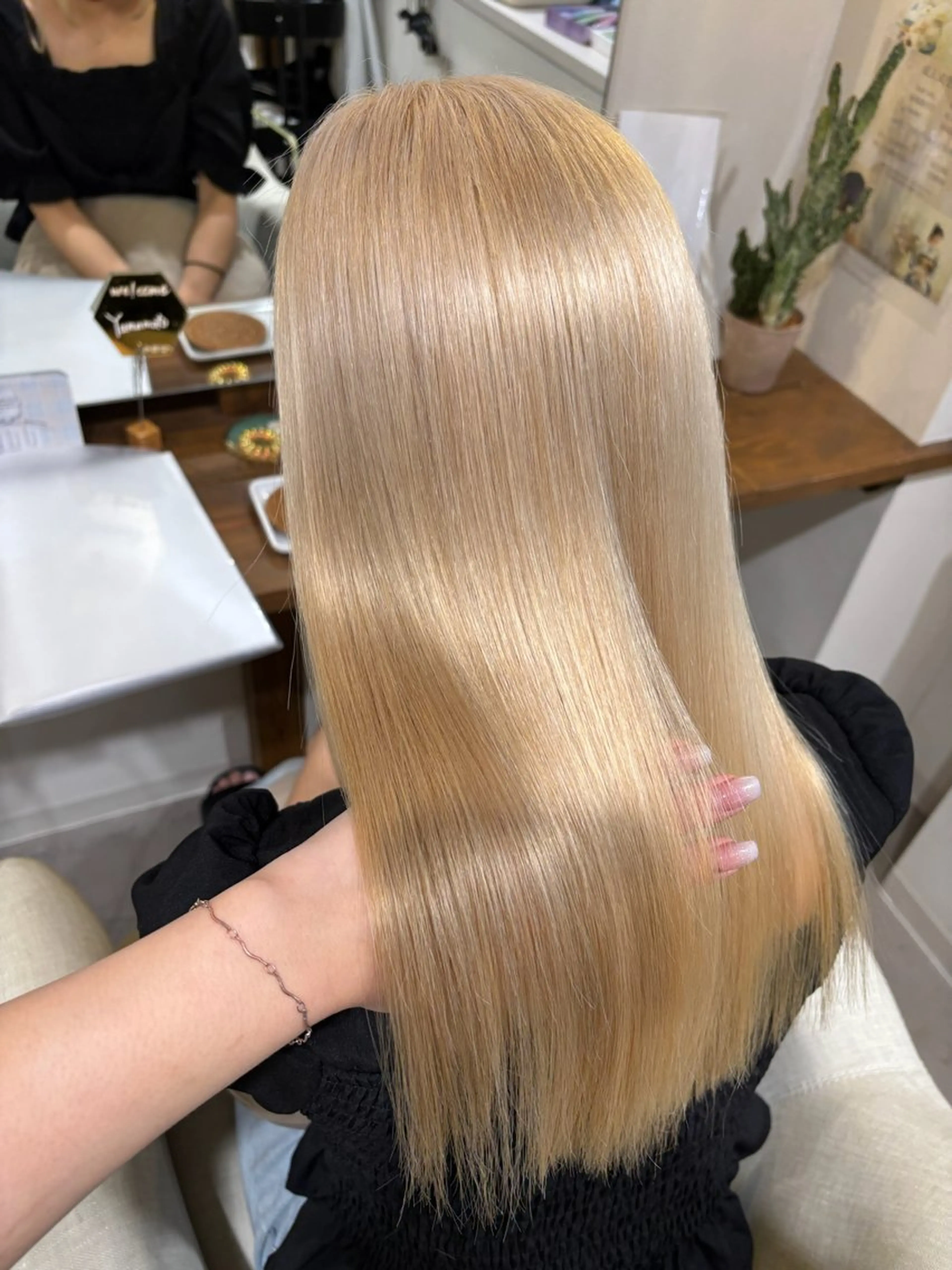 ロング cocoluana(ココルアナ)所属・韓国風ヘア専門 🇰🇷Noaのヘアスタイル