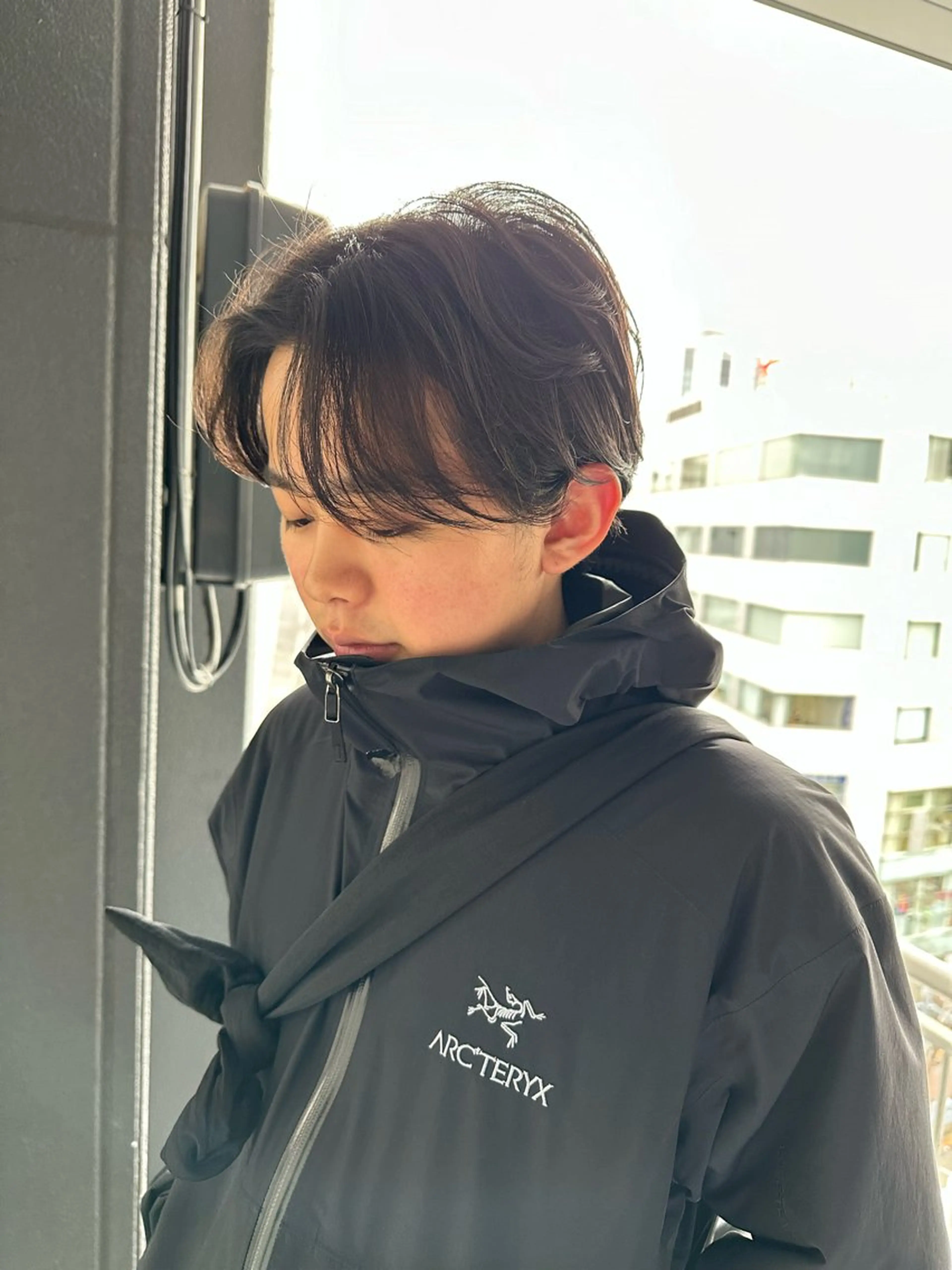 ミディアム メンズ センターパート カット SALOWIN栄3丁目店所属・俵 知広のヘアスタイル