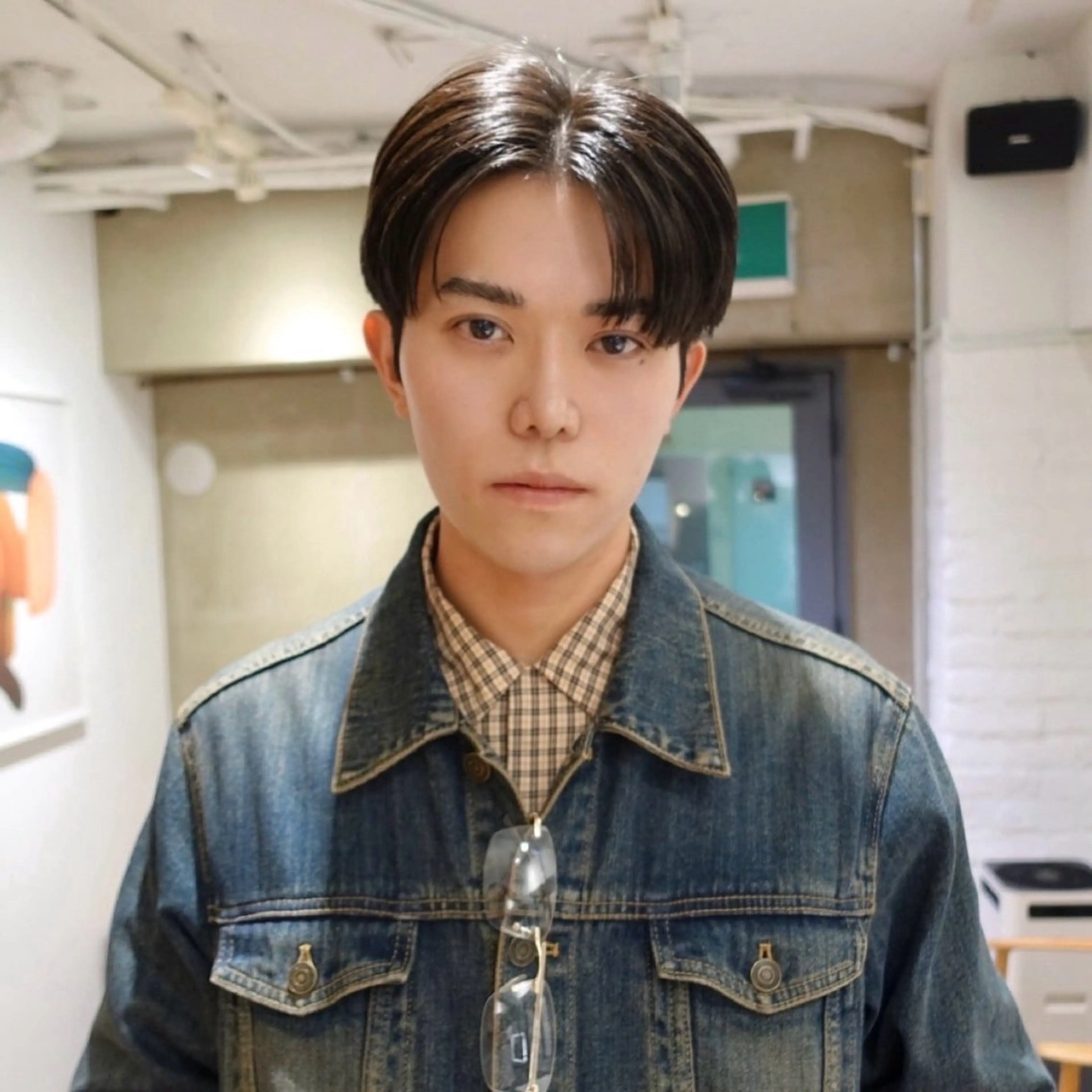 ミディアム パーマ メンズ ミディアムパーマ センターパート ダウンパーマ フェザーパーマ メンズパーマ カット パーマ メンズカット 田形清流のヘアスタイル