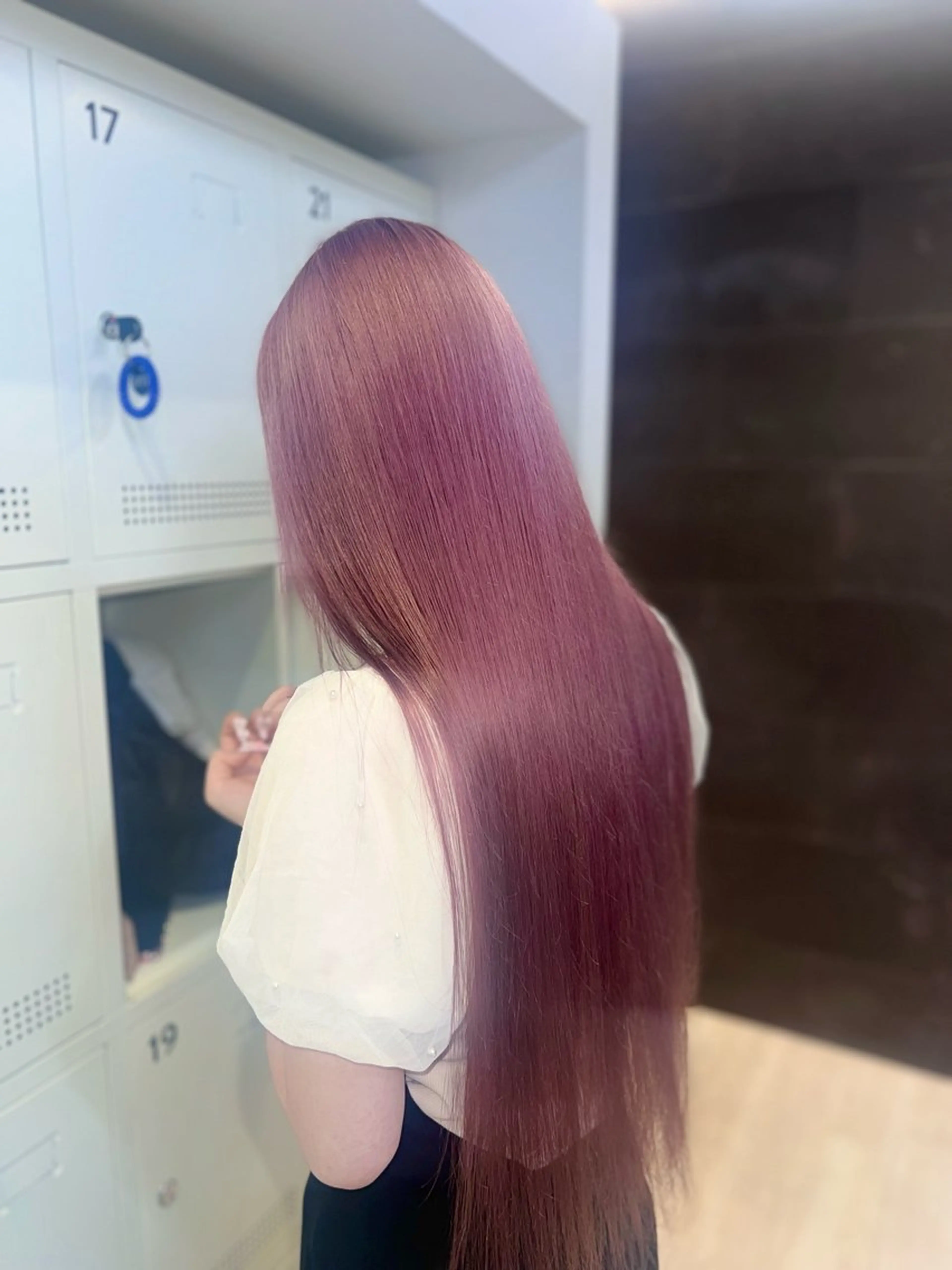 ロング カラー ヘアカラー トリートメント 岡山ハイトーン・ ルーツカラー/こもものヘアスタイル