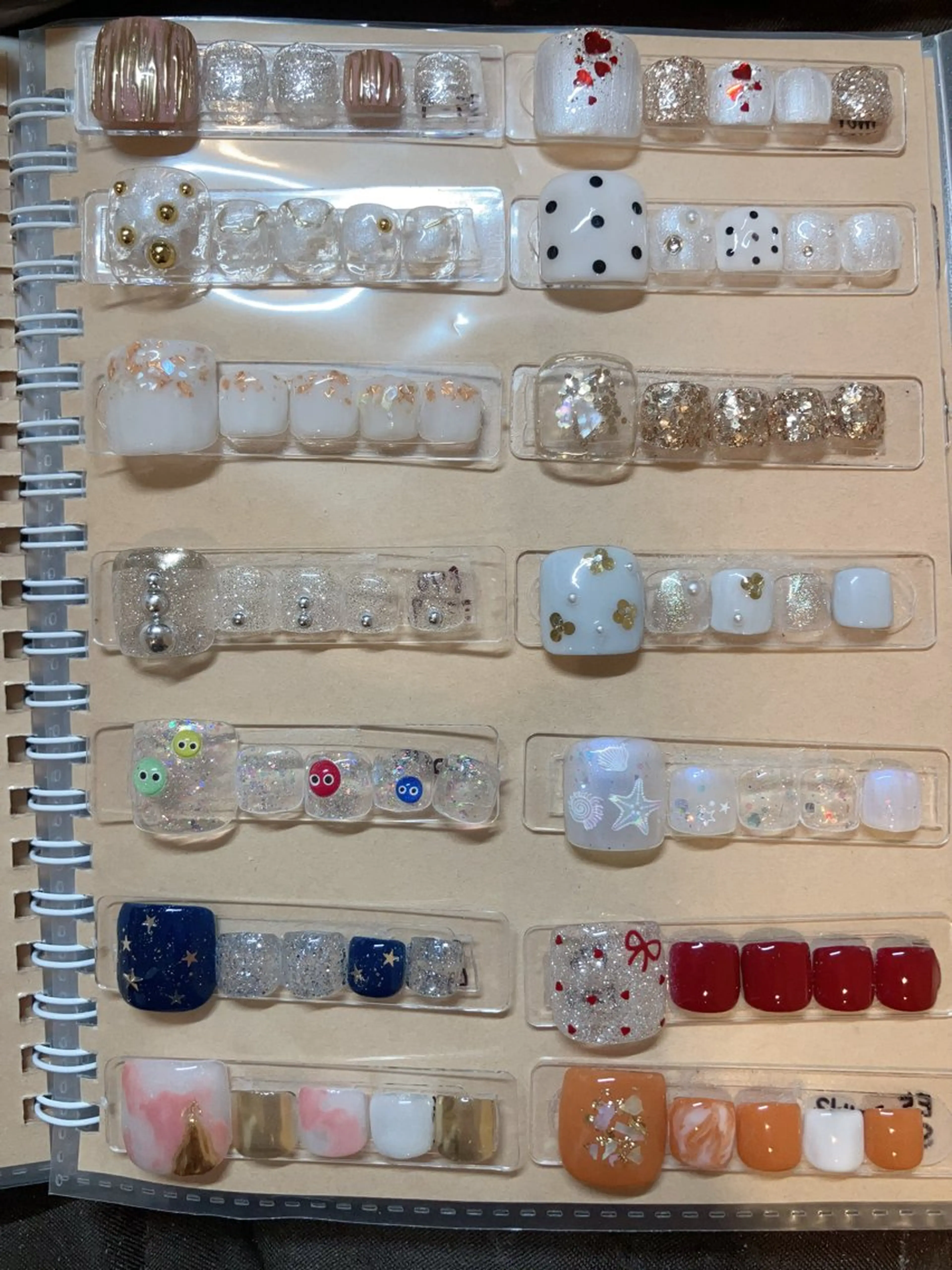 ネイル 廣岡 Hirookaのネイルデザイン