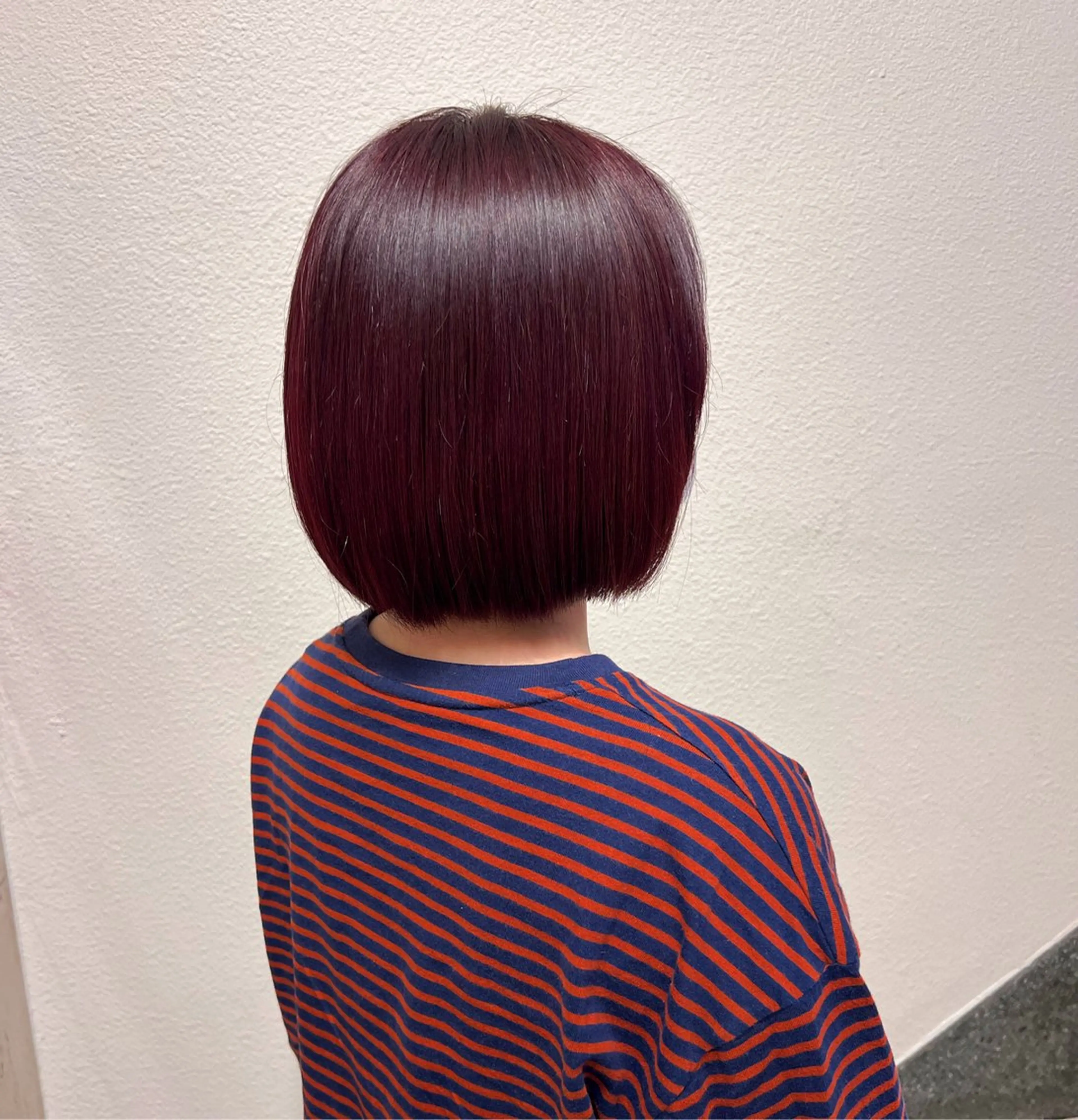 ショート カラー ブリーチ ブリーチなしカラー レッドカラー カット ヘアカラー 🌼こやま かおり🌼のヘアスタイル