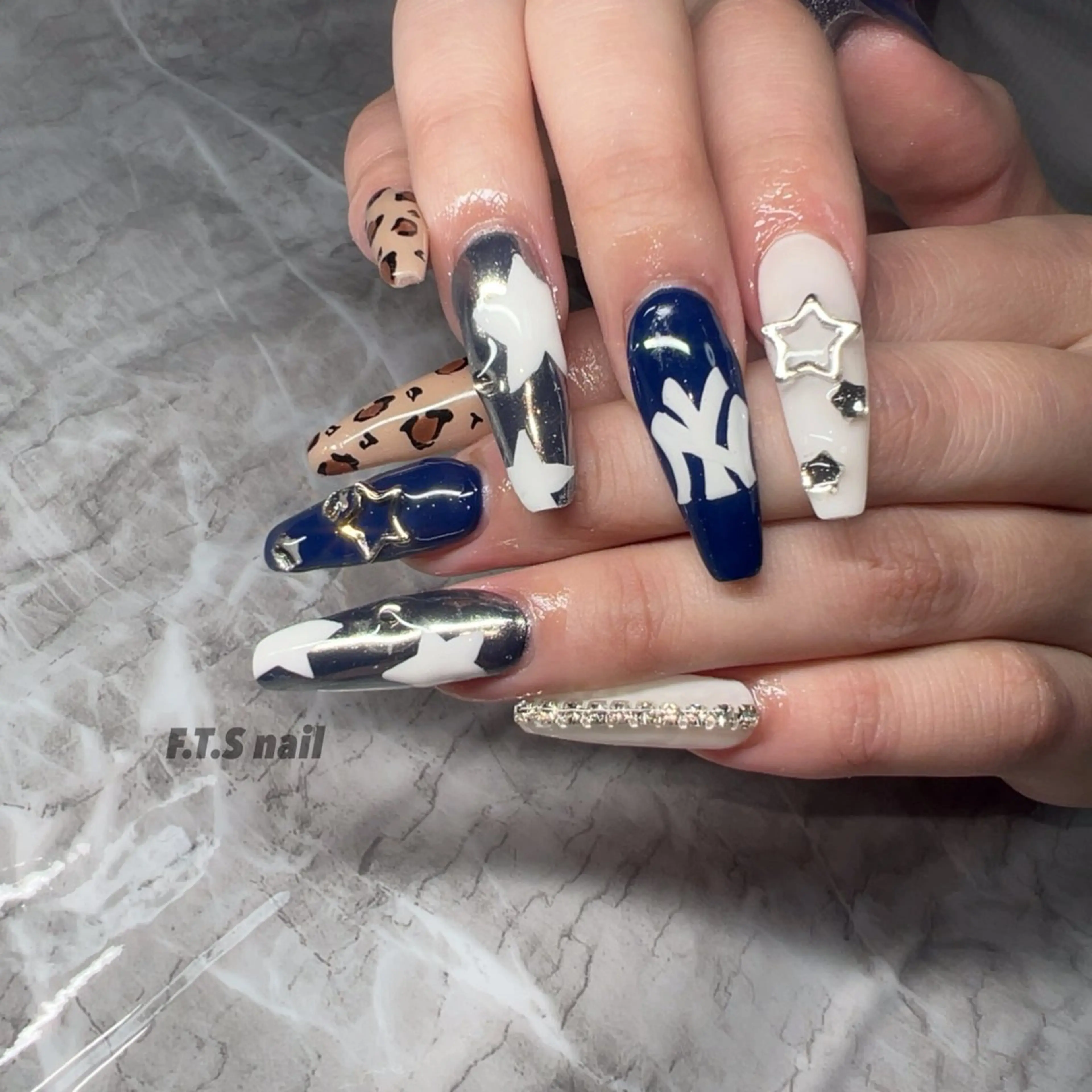 ネイル F.T.S nailのネイルデザイン