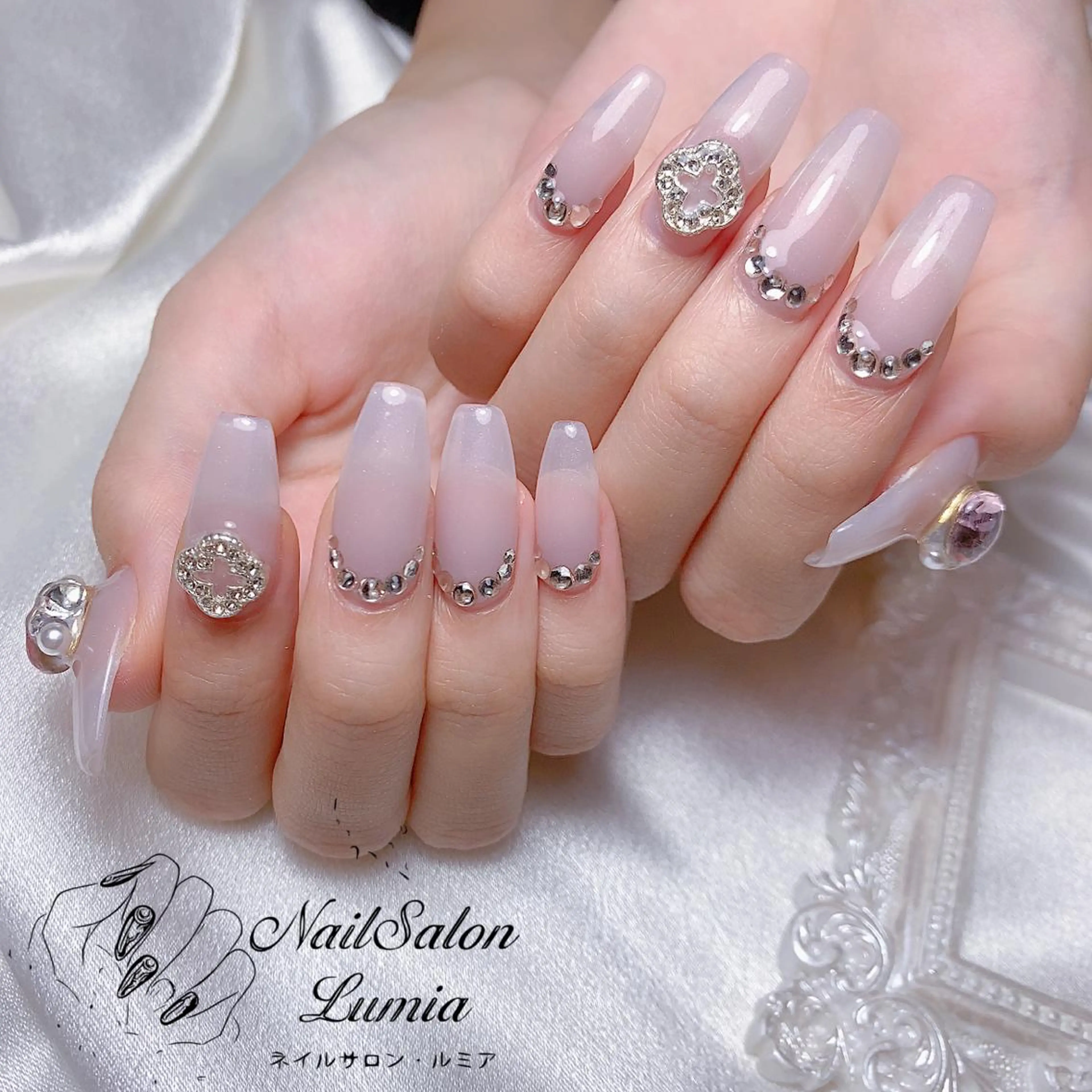 ネイル ハンドネイル ネイルサロン ルミア Lumia 店長のネイルデザイン