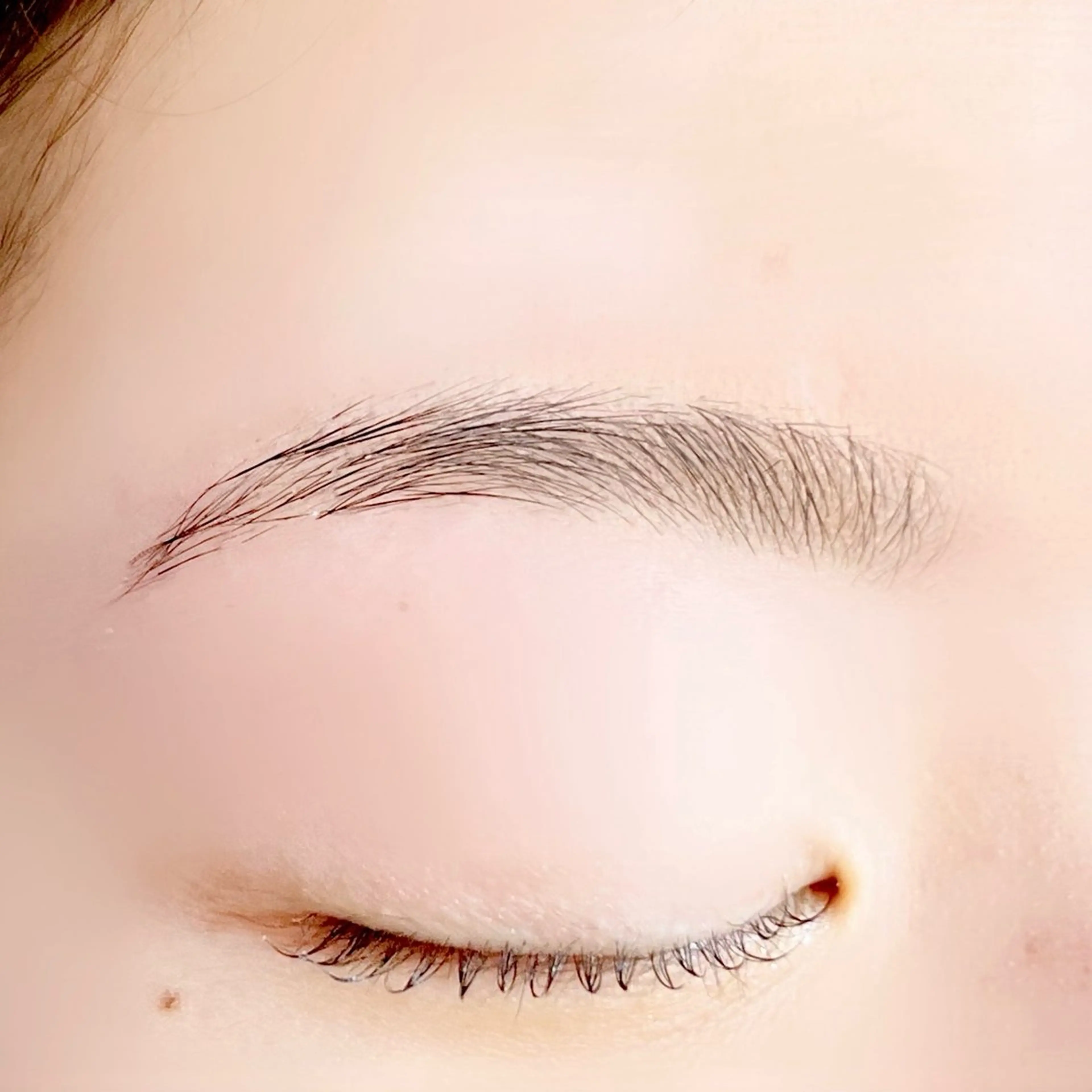 アイブロウデザイン(すぐ予約限定)の写真