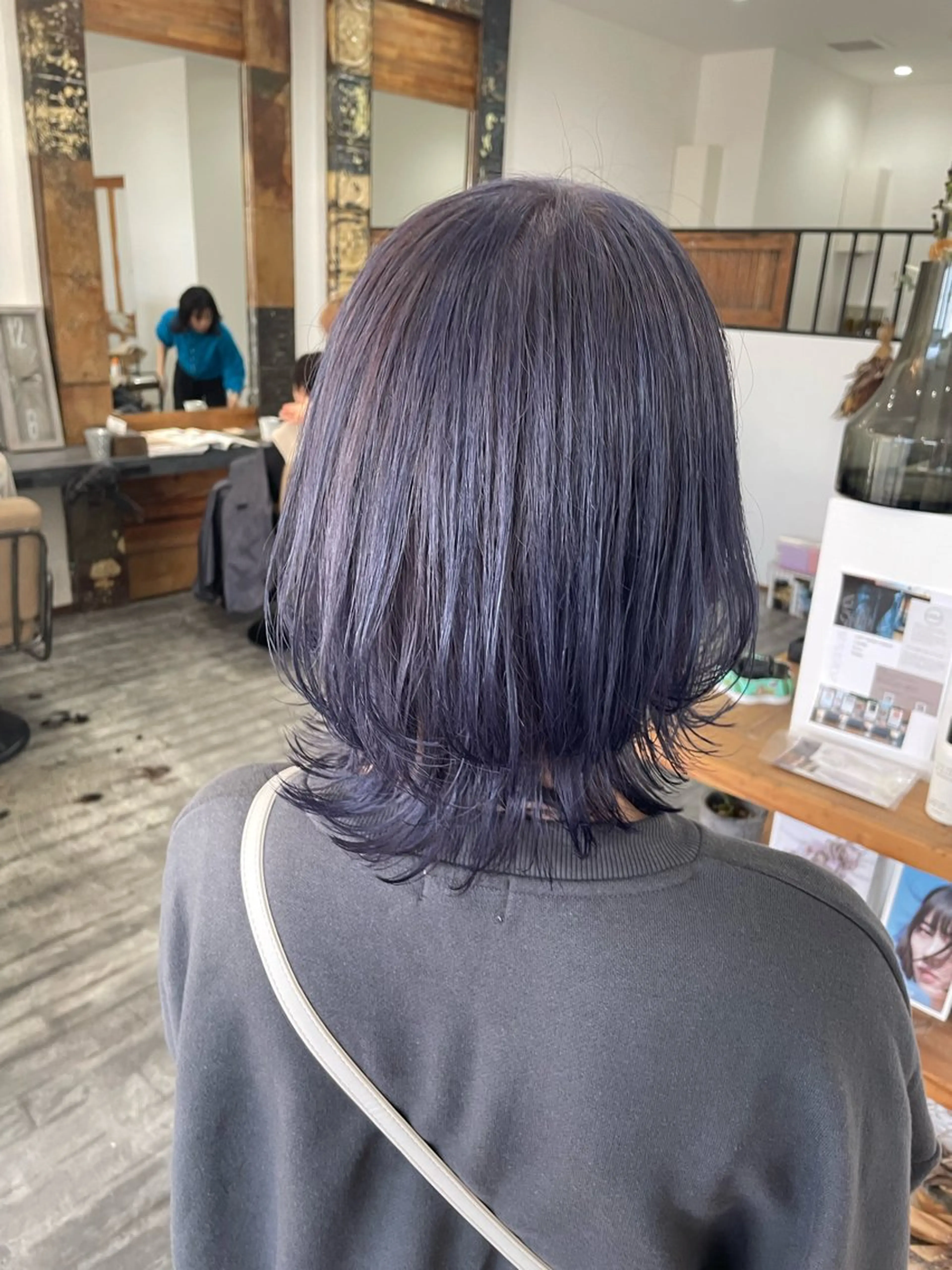 ミディアム カラー ende. ハルタのヘアスタイル