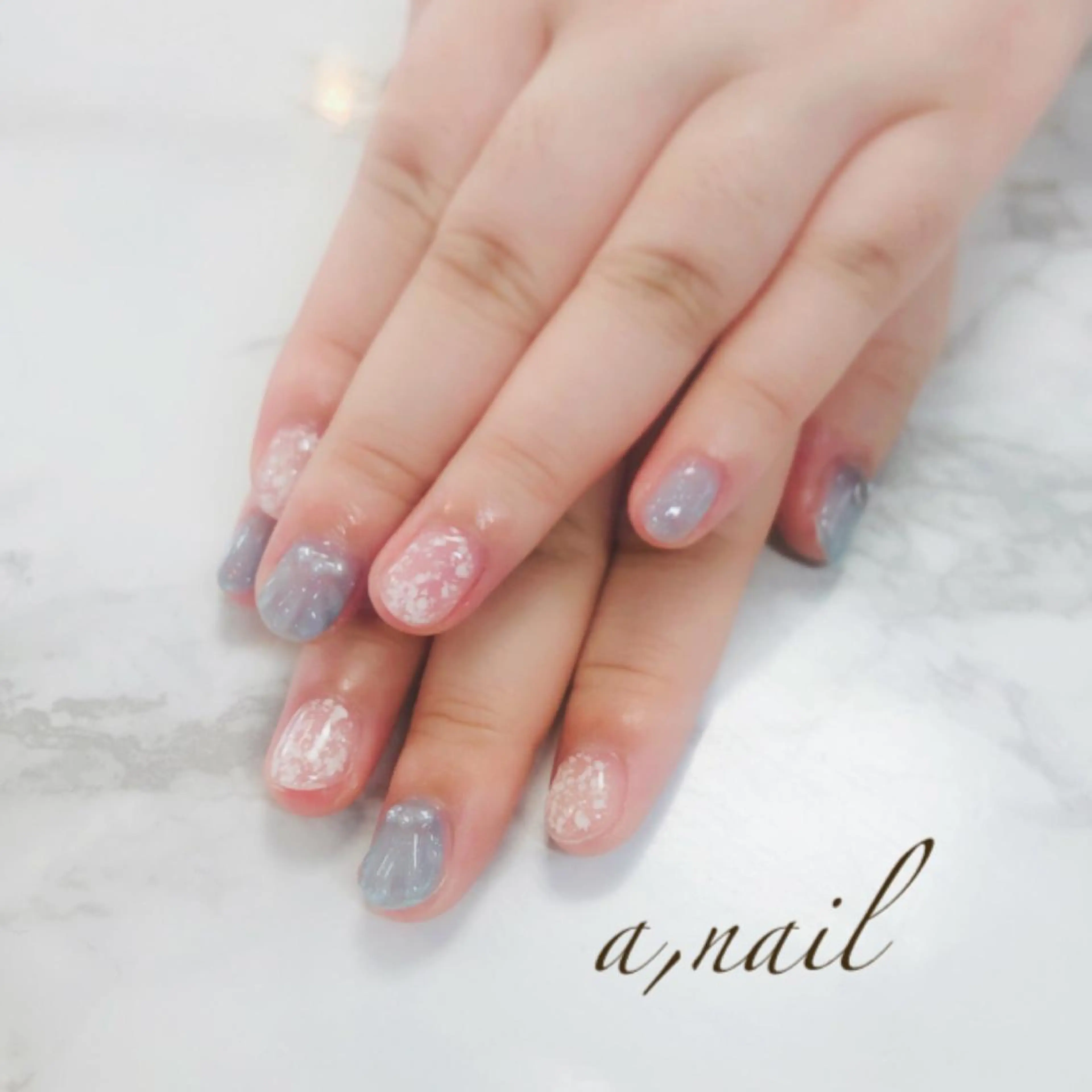 ネイル フットネイル ジェルネイル グラデーション ワンカラーネイル シンプルネイル ハンドネイル ネイルサロン エーネイルのネイルデザイン