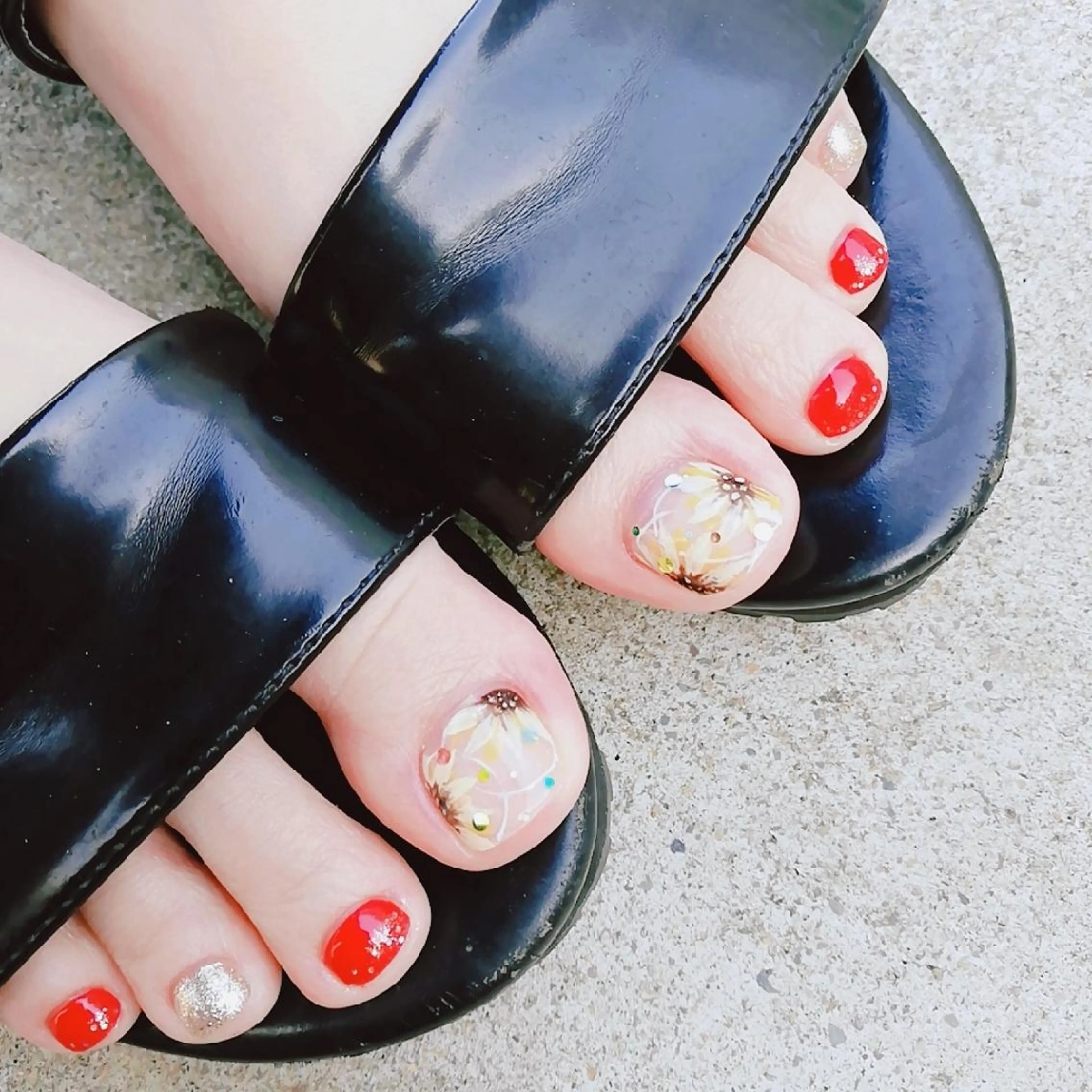 ネイル アートネイル ホログラムネイル フットネイル 柴崎 美幸のネイルデザイン