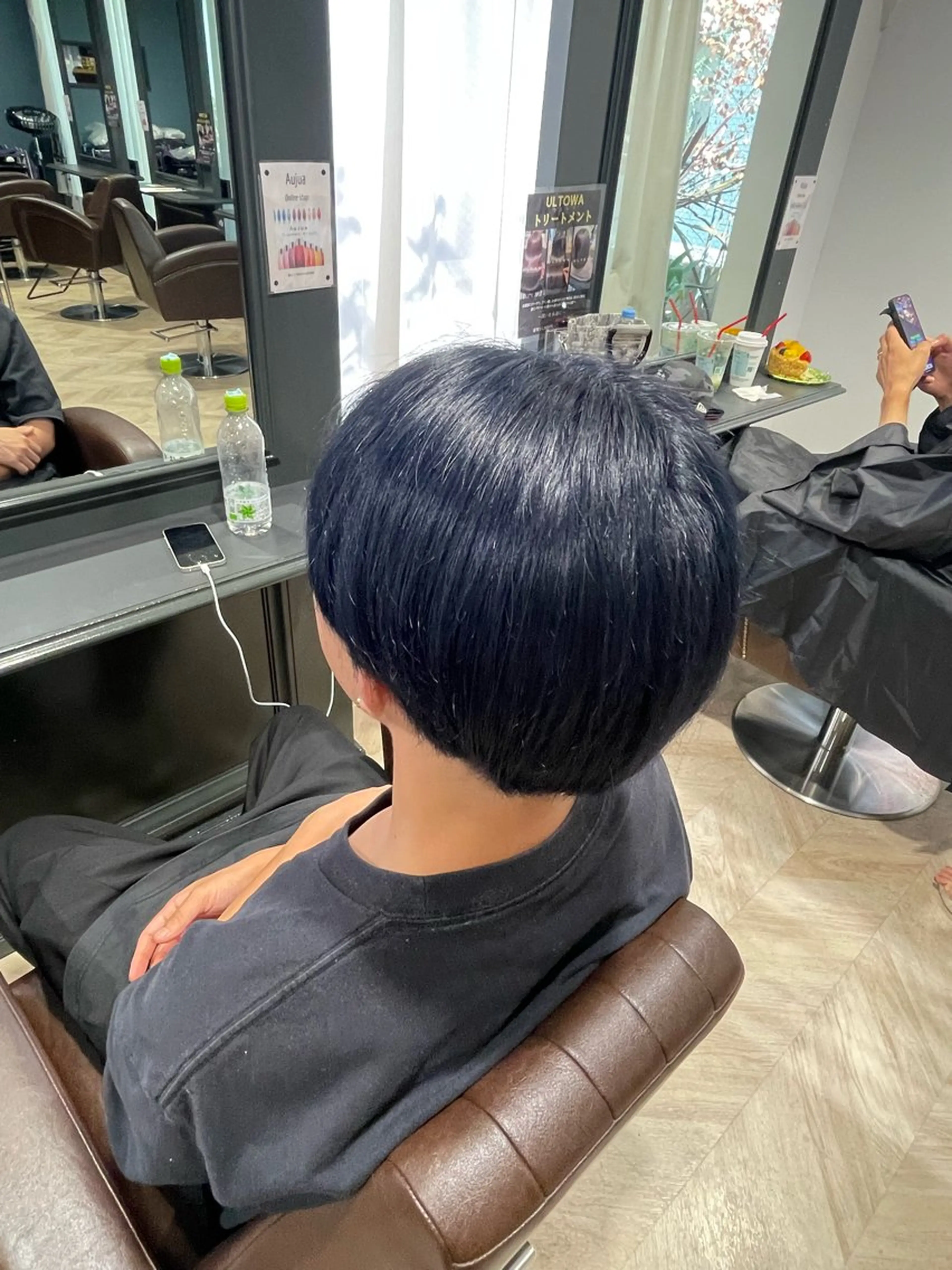 ショート Bonheur西梅田所属・井上 結のヘアスタイル